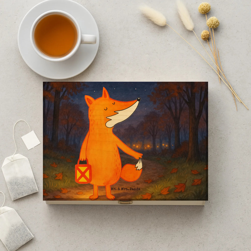 Teekiste Holz Fuchs Laterne Design box für teebeutel, aufbewahrungsbox für teebeutel, tee beutel halter, holzteekiste, aufbewahrung tee, teebeutel behälter, vorratsbox tee, tee organizer, teebox für teebeutel, box für tee, tee sortierbox, teebeutel aufbewahrungsbox, teeaufbewahrungsbox, holzteebox, teebox, tee kiste, teeaufbewahrung, teebeutel aufbewahrung, teebeutelbox, teebehälter, teekiste, aufbewahrungsbox tee, teebeutel organizer, teedose, teekasten, tee organizer box, Fuchs, Cäsar Otto Hugo Flaischlen, Laternenumzug, Laterne, Aufmuntern, Spruch trösten, Füchse, Sankt Martin, Liebeskummer Spruch