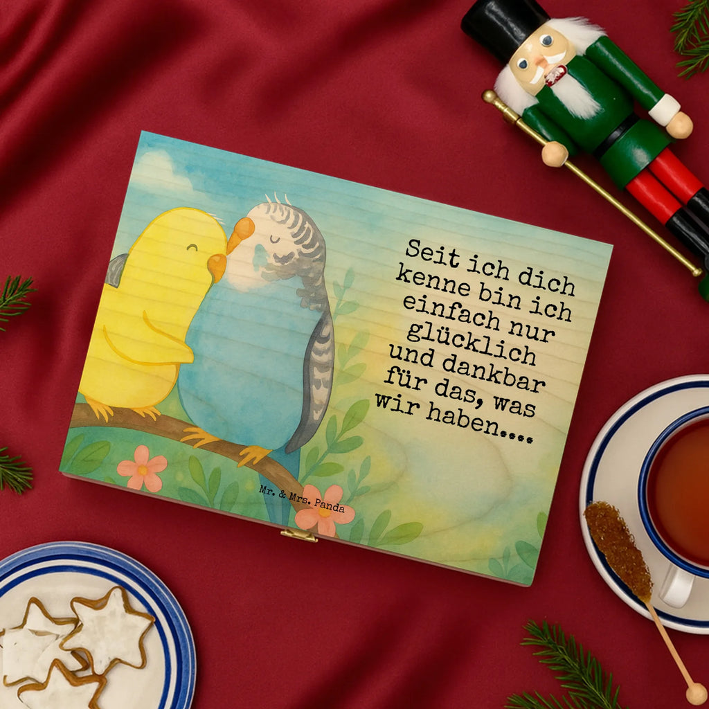 teeaufbewahrung Wellensittich Liebe Design teeaufbewahrungsbox, teebeutel aufbewahrungsbox, teekiste, aufbewahrung tee, teeaufbewahrung, tee beutel halter, aufbewahrungsbox für teebeutel, tee kiste, teebeutelbox, tee organizer, box für tee, aufbewahrungsbox tee, holzteebox, teebeutel aufbewahrung, tee organizer box, tee sortierbox, holzteekiste, teebeutel organizer, teedose, vorratsbox tee, teekasten, teebox, teebox für teebeutel, teebehälter, box für teebeutel, teebeutel behälter, Freundin, Freund, Liebe, Liebesgeschenk, Jahrestag, Verlobung, Partner, Ehemann, Ehefrau, Heiraten, Heiratsantrag, Hocheitstag, Nähe, Wellensittich, Kuscheln, Vögel, Vertrauen