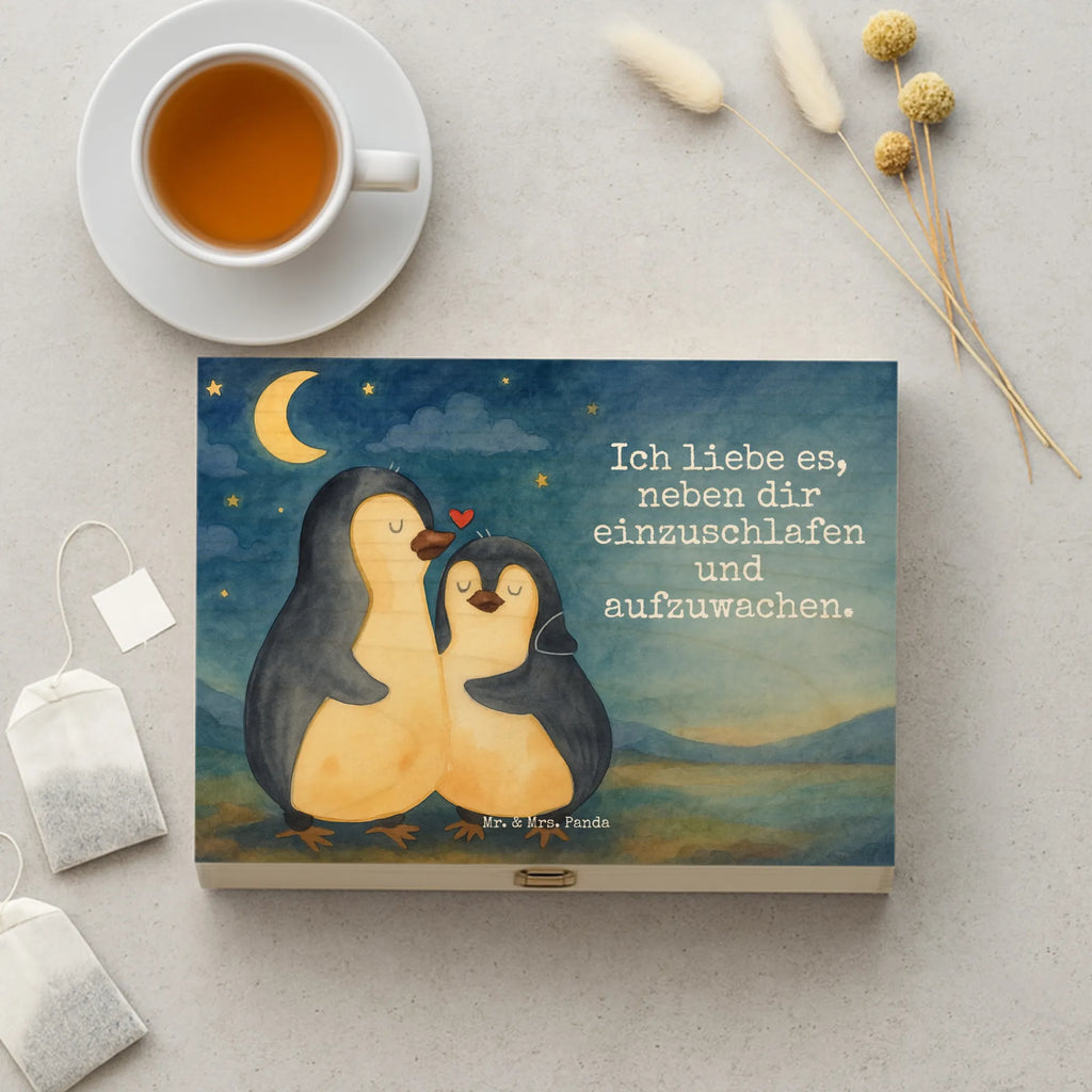 Teekiste Pinguine Einschlafen Design tee kiste, aufbewahrungsbox für teebeutel, holzteekiste, box für teebeutel, vorratsbox tee, tee organizer, teebeutel aufbewahrungsbox, holzteebox, teebeutel organizer, tee organizer box, teebeutel aufbewahrung, teebeutel behälter, teekasten, tee sortierbox, teebeutelbox, teeaufbewahrung, teeaufbewahrungsbox, box für tee, teebehälter, aufbewahrungsbox tee, teebox für teebeutel, teedose, aufbewahrung tee, teekiste, tee beutel halter, teebox, Freundin, Freund, Liebe, Liebesgeschenk, Jahrestag, Verlobung, Partner, Ehemann, Ehefrau, Heiraten, Heiratsantrag, Hocheitstag, Hochzeitstag, Geschenk für Frauen, Liebesbeweis, Valentinstag, Geschenk für Freundin, für Männer, für Ehemann, Geschenk für Partner, Mitbringsel