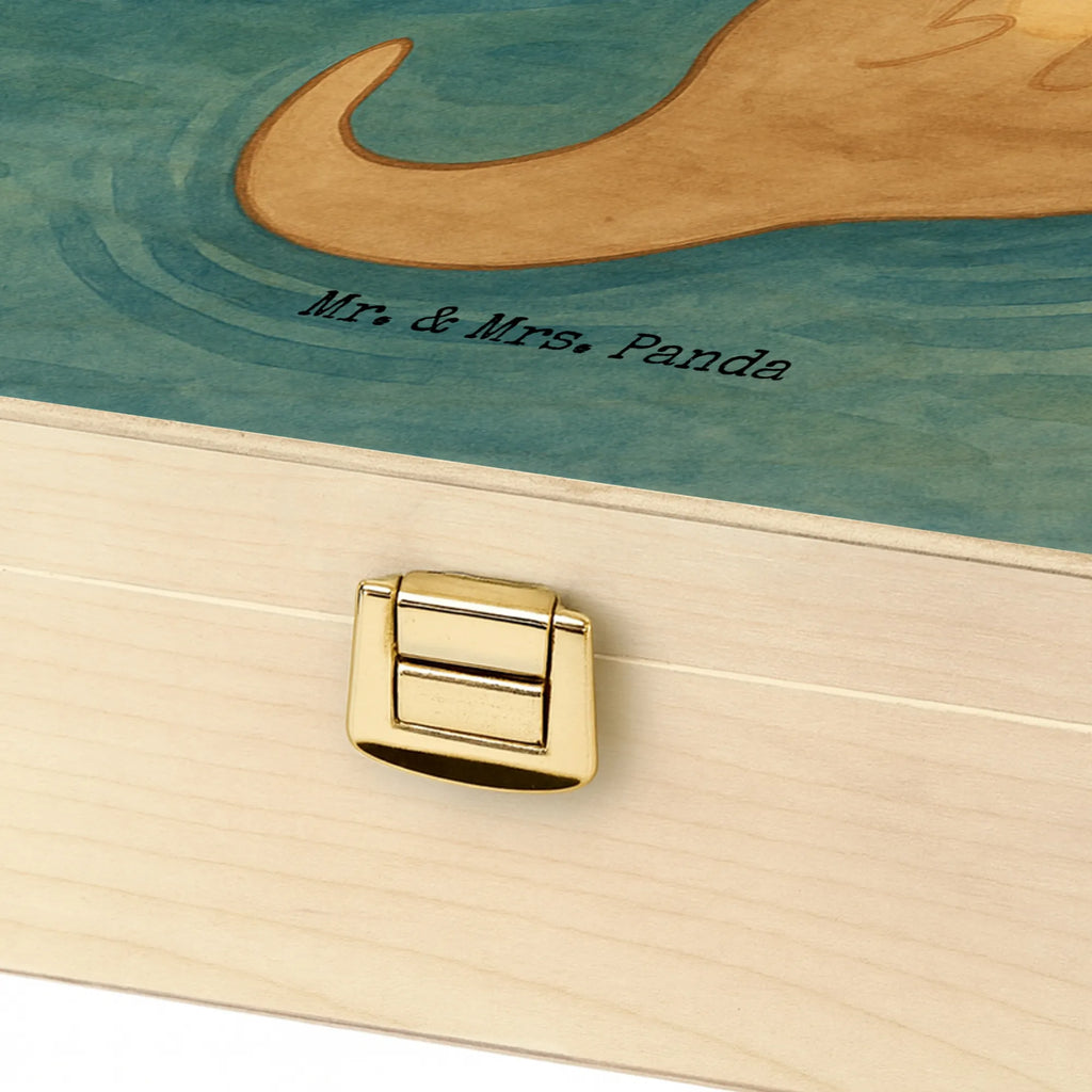  otter holding hands Design animal lover, marten, sea otter, European otter, water mammal, aquatic animal, baby otter, predator, water, otter gifts, gift ideas for animal lovers, animal, mammal, water animal, gifts for people in love, Otter Sea Otter Lake Otter