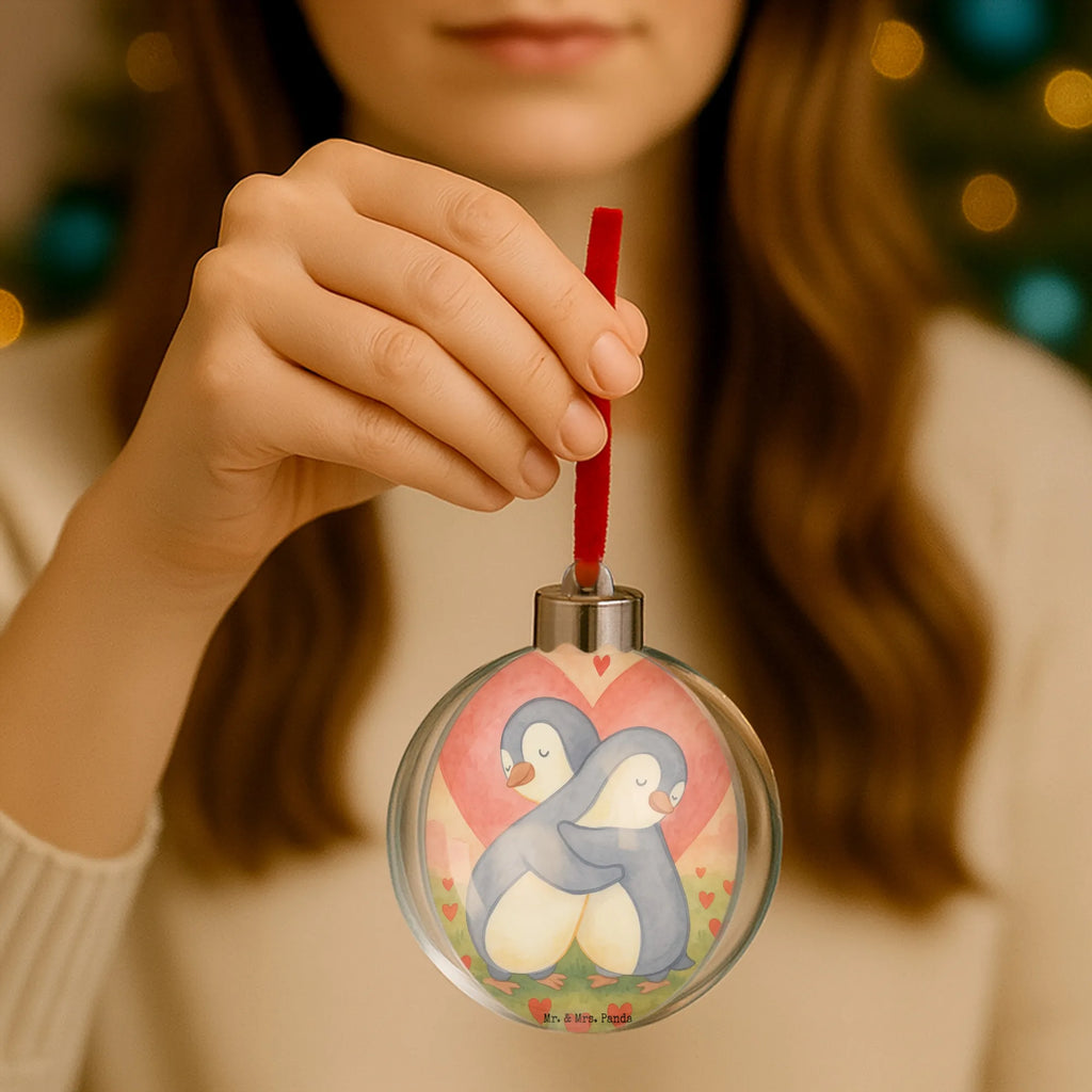 Weihnachtskugel Pinguine Kuscheln Design deko kugel, kugel weihnachten, weihnachtsanhänger, weihnachtskugeln, weihnachtsbaumkugel, christbaumkugeln, dekokugeln, weihnachtsdeko kugeln, christbaum anhänger, dekohänger, weihnachtsbaumkugeln, baumkugel, weihnachtskugel transparent, baum anhänger, plastik weihnachtskugel, Dekokugel, kunststoffkugel, kunststoff weihnachtskugel, Weihnachtskugel, weihnachtsbaum anhänger, hängekugel, baumanhänger, weihnachtskugeln deko, transparente weihnachtskugel, christbaumkugel, weihnachtskugel deko, baumkugeln, Freundin, Freund, Liebe, Liebesgeschenk, Jahrestag, Verlobung, Partner, Ehemann, Ehefrau, Heiraten, Heiratsantrag, Hocheitstag, Geschenk für Freundin, Geschenk für Partner, Liebesbeweis, für Männer, für Ehemann, Hochzeitstag, Mitbringsel, Valentinstag, Geschenk für Frauen