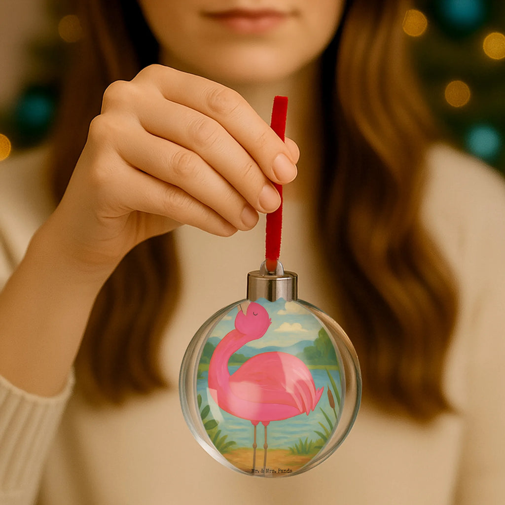 Weihnachtskugel Flamingo Stolz Design christbaumkugel, baumkugel, christbaumkugeln, kunststoff weihnachtskugel, weihnachtsbaumkugeln, christbaum anhänger, transparente weihnachtskugel, deko kugel, weihnachtsanhänger, weihnachtskugeln deko, weihnachtskugel transparent, plastik weihnachtskugel, baum anhänger, weihnachtskugeln, dekohänger, weihnachtsbaumkugel, kugel weihnachten, weihnachtsbaum anhänger, kunststoffkugel, weihnachtsdeko kugeln, baumanhänger, baumkugeln, hängekugel, Weihnachtskugel, dekokugeln, Dekokugel, weihnachtskugel deko, Flamingo, Freundin, Selbstliebe, Freude, Schwester, Beste Freundin, Selbstakzeptanz, Stolz, Tochter, Mama