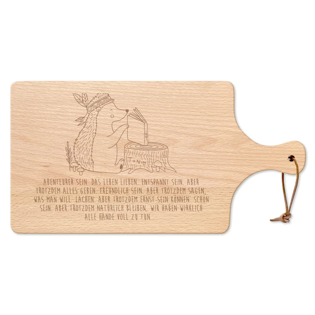 Schneidebrett Igel Federschmuck Frühstücksbrett, vesperbrett, jausenbrett, Holzbrett, holz schneidbrett, buchenholz schneidebrett, küchenholzbrett, schneidebrett mit griff, brotbrett, brett buche, käsebrett holz, aufschnittbrett, frühstücksbrett buche, servierbrett holz, servierbrett mit griff, holzbrett mit griff, frühstücksbrett mit griff, frühstücksbrett holz, brett buchenholz, Brotzeitbrett, holzschneidebrett, brett mit griff, brett holz, schneidbrett, Küchenbrett, Schneidebrett Holz, Schneidebrett, Servierbrett, buchenbrett, küchenbrett mit griff, schneidebrett buchenholz, schneidebrett buche, Brettchen, Käsebrett, Brotschneidebrett, buchenholz brett, Tiere, Waldtiere, Indianer, Abenteuer, Camping, Igel, Lagerfeuer