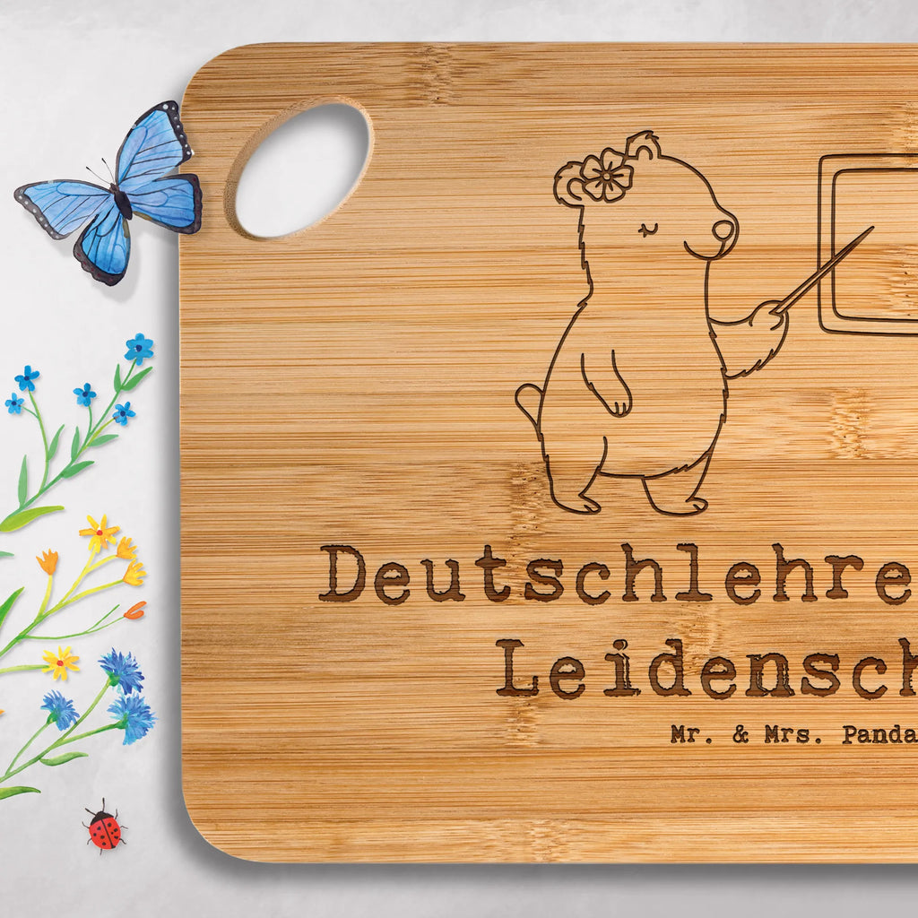 Holzbrett Deutschlehrerin Leidenschaft tapasbrett, holzschneidebrett, käseschneidebrett, küchenbrettchen, holzfrühstücksbrettchen, Frühstücksbrett, servierbrettchen, Küchenbrett, jausenbrett, Schneidebrett, jausenbrettchen, Brotschneidebrett, wurstschneidebrett, wurstbrett, schneidbrett, essbrettchen, Holzbrett, Holzbrettchen, Käsebrett, holzschneidbrett, vesperbrettchen, brotzeitbrettchen, vesperbrett, snackbrett, Brotzeitbrett, Frühstücksbrettchen, holzfrühstücksbrett, brotbrett, essbrett, holzservierbrett, anrichtebrett, Servierbrett, Hackbrett, Geschenk, Schenken, Jubiläum, Danke, Dankeschön, Beruf, Ausbildung, Abschied, Rente, Kollege, Kollegin, Arbeitskollege, Mitarbeiter, Firma, Deutschlehrerin, Grundschule, Deutschunterricht, Schule