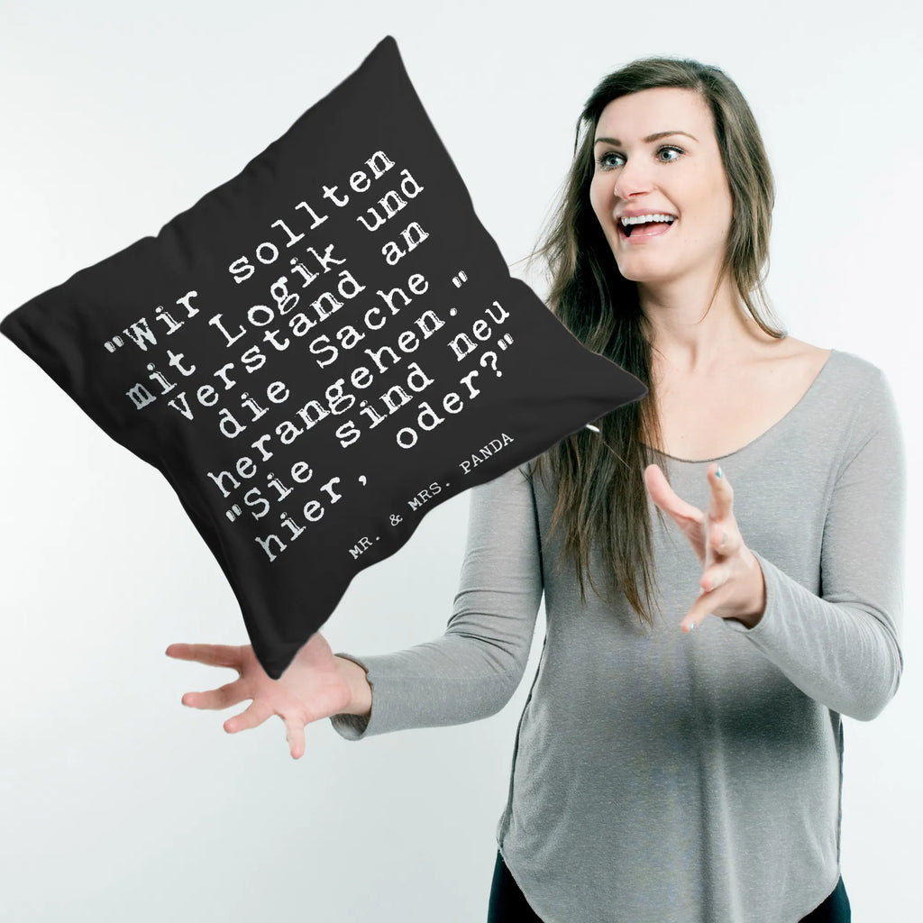 40x40 Kissen Fun Talk "Wir sollten mit Logik und Verstand an die Sache herangehen." "Sie sind neu hier, oder?" Kopfkissen, Sofakissen, sofakissen, Couchkissen, Motivkissen, Kissen 40x40, Kissenbezug 40x40, Dekokissen, Kopfkissen 40x40, Kissen 40x40 Waschbar, Kissenbezüge, Zierkissen, Sofakissen 40x40, Kissenhülle 40x40, sitzkissen, Kissenhülle, Dekokissen 40x40, Kissen, Dekokissen Sofa, Spruch, Sprüche, lustige Sprüche, Weisheiten, Zitate, Spruch Geschenke, Glizer Spruch Sprüche Weisheiten Zitate Lustig Weisheit Worte