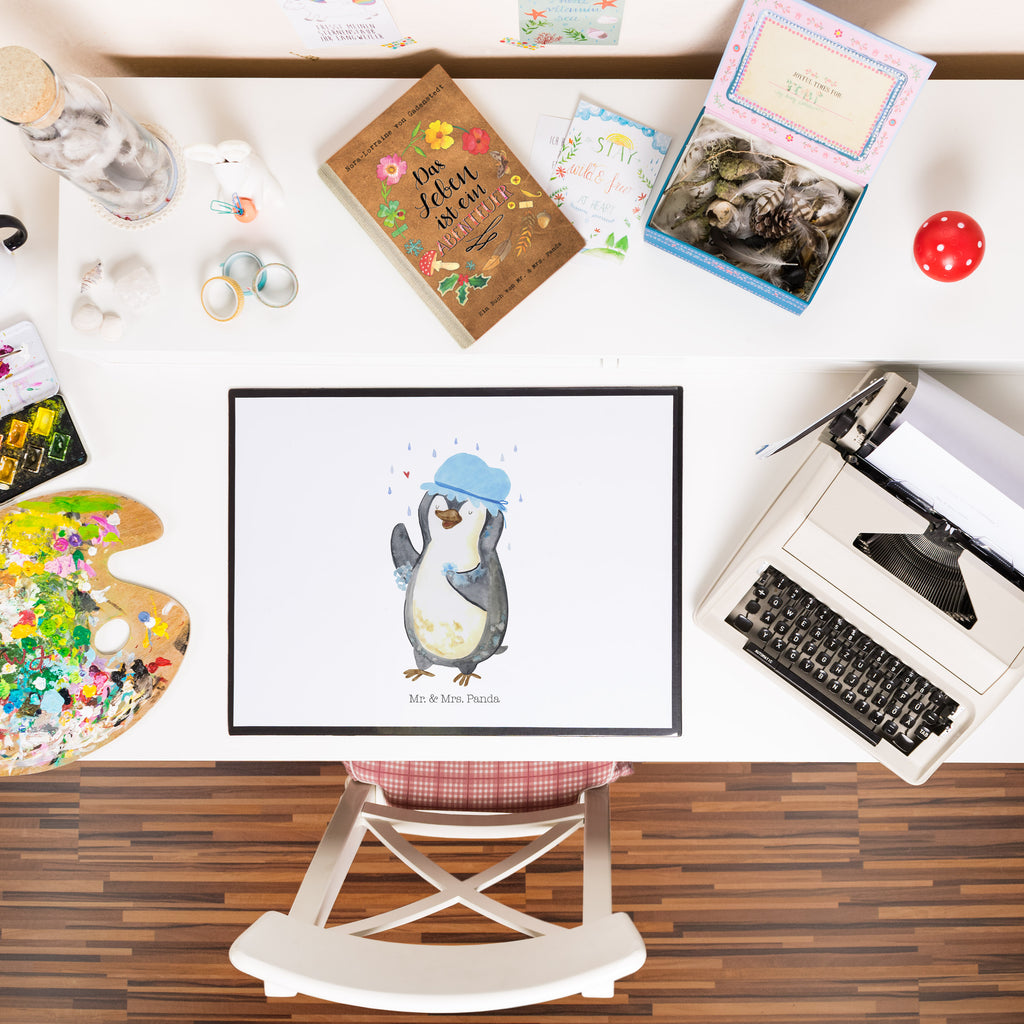 Schreibtischunterlage Pinguin duscht Schreibunterlage, Schreibtischauflage, Bürobedarf, Büroartikel, Schreibwaren, Schreibtisch Unterlagen, Schreibtischunterlage Groß, Pinguin, Pinguine, Dusche, duschen, Lebensmotto, Motivation, Neustart, Neuanfang, glücklich sein