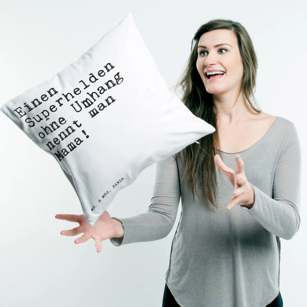 40x40 Kissen Sprüche und Zitate Einen Superhelden ohne Umhang nennt man Mama! Kissenhülle, Couchkissen, Sofakissen, Zierkissen, Kissenbezug 40x40, Kopfkissen 40x40, Kissen 40x40, Kissen, Sofakissen 40x40, Kissenbezüge, sitzkissen, Kissen 40x40 Waschbar, Kissenhülle 40x40, Dekokissen Sofa, Dekokissen 40x40, Motivkissen, sofakissen, Dekokissen, Kopfkissen, Spruch, Sprüche, lustige Sprüche, Weisheiten, Zitate, Spruch Geschenke, Spruch Sprüche Weisheiten Zitate Lustig Weisheit Worte