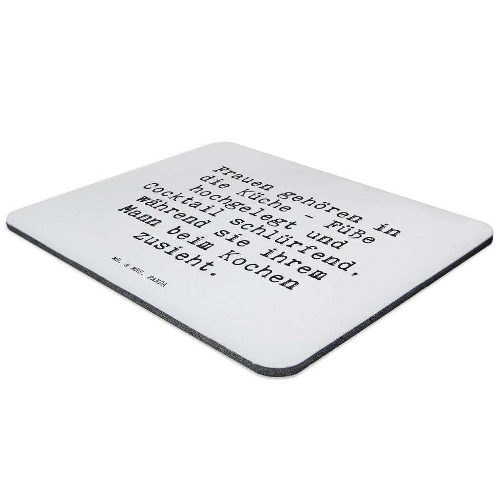 Mauspad Sprüche und Zitate Frauen gehören in die Küche - Füße hochgelegt und Cocktail schlürfend, während sie ihrem Mann beim Kochen zusieht. Computer zubehör, Mousepad, Mausunterlage, Einzigartiges Mauspad, Arbeitszimmer, Büroausstattung, Mauspad Büro, PC Zubehör, Mauspad, Designer Mauspad, Spruch, Sprüche, lustige Sprüche, Weisheiten, Zitate, Spruch Geschenke, Spruch Sprüche Weisheiten Zitate Lustig Weisheit Worte