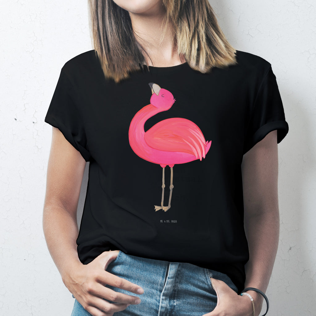 T-Shirt Standard Flamingo stolz T-Shirt, Shirt, Tshirt, Lustiges T-Shirt, T-Shirt mit Spruch, Party, Junggesellenabschied, Jubiläum, Geburstag, Herrn, Damen, Männer, Frauen, Schlafshirt, Nachthemd, Sprüche, Flamingo, stolz, Freude, Selbstliebe, Selbstakzeptanz, Freundin, beste Freundin, Tochter, Mama, Schwester