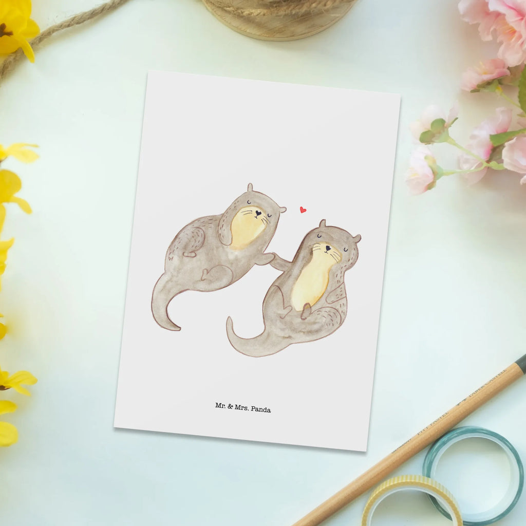 Postcard otter holding hands Postkarte, Designkarte, einzelkarte, Ansichtskarten, spruchkarte, kunstkarte, bildkarte, Ansichtskarte, Kunstkarten, Postkarten, Motivkarte, Fotokarte, Grußkarte, Seeotter, Fischotter, Otter, Otter Seeotter See Otter