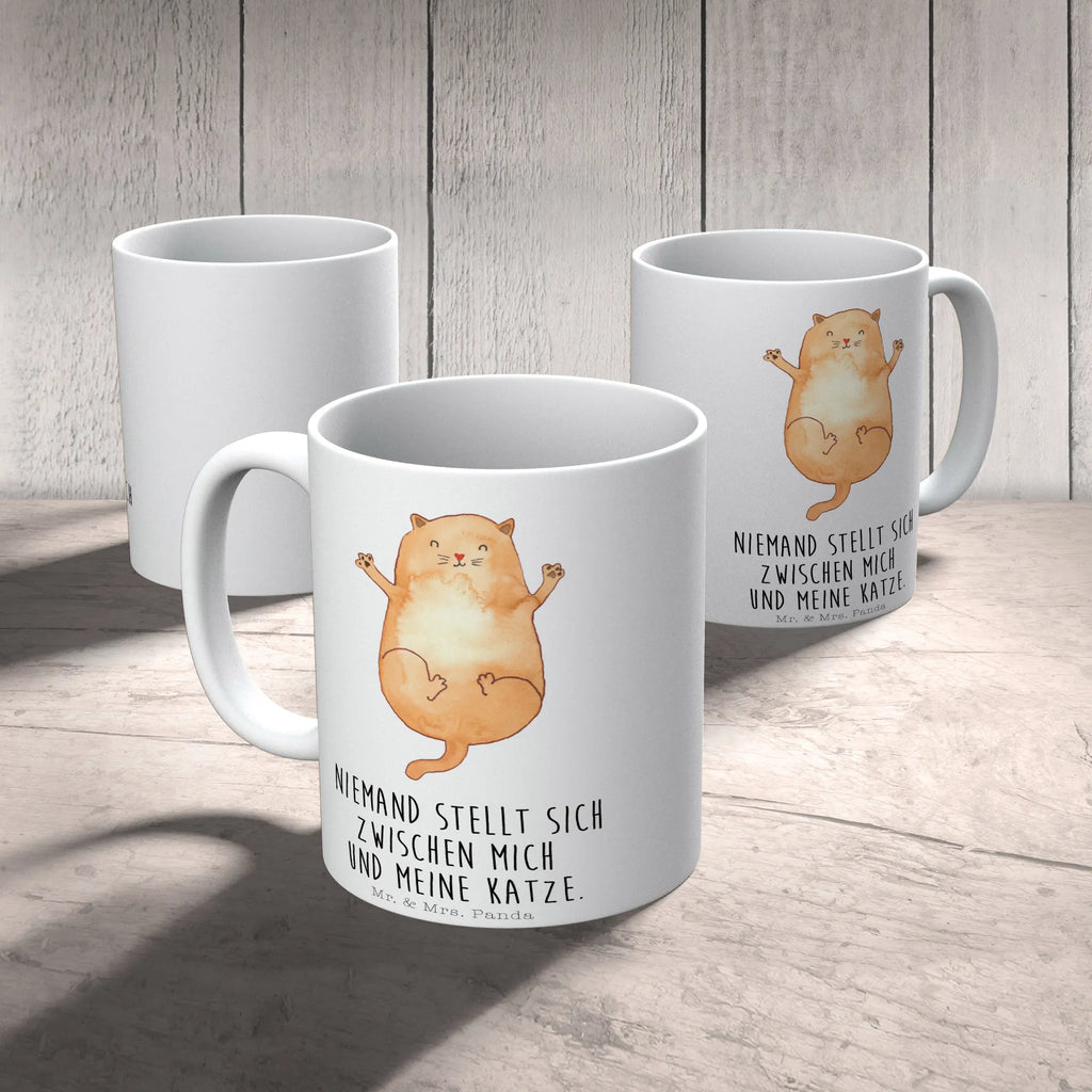 Mug Cat Embrace schöne tasse, Henkelbecher, Kaffeepott, Tasse, Keramiktasse, milchkaffeetasse, hochwertige tasse, Bürotasse, Frühstücksbecher, Tasse mit Motiv, Teebecher, statement tasse, Teetasse, tasse für kaffee, Sprüchetasse, Coffee Mug, kaffeetasse keramik, kaffeebecher bedruckt, Tasse mit Spruch, heißgetränkebecher, haferl, Geschenktasse, Kakaotasse, Bedruckte Tasse, Teepott, kaffeebecher keramik, Motivtasse, Dekotasse, Keramikbecher, tasse für büro, Frühstückstasse, Trinktasse, Becher, design tasse, Trinkbecher, kaffeetasse bedruckt, Bürobecher, Pott, Designtasse, Kaffeebecher, Kaffeetasse, Henkeltasse, Mug, Katzensouvenirs, Katzenaccessoires, Katzenartikel, Katzenprodukte, Katzenliebhaber, Katzenfreund, Katze, Katzendeko, Katzenfan, Katzenmotiv, Katzenmotive, Katzenliebhaberprodukte, Katzen, Freunde, Familie, Liebe, Katzenliebe, Haustier, Cat, Katzenbesitzerin, Beste Freunde, Kater, Freundin, Katzenhalter, Mietze, Cats