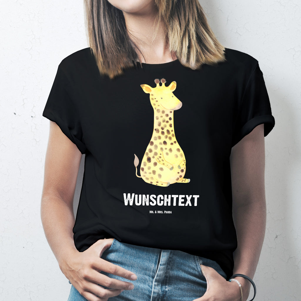 Personalisiertes T-Shirt Giraffe Zufrieden T-Shirt Personalisiert, T-Shirt mit Namen, T-Shirt mit Aufruck, Männer, Frauen, Afrika, Wildtiere, Giraffe, Zufrieden, Glück, Abenteuer