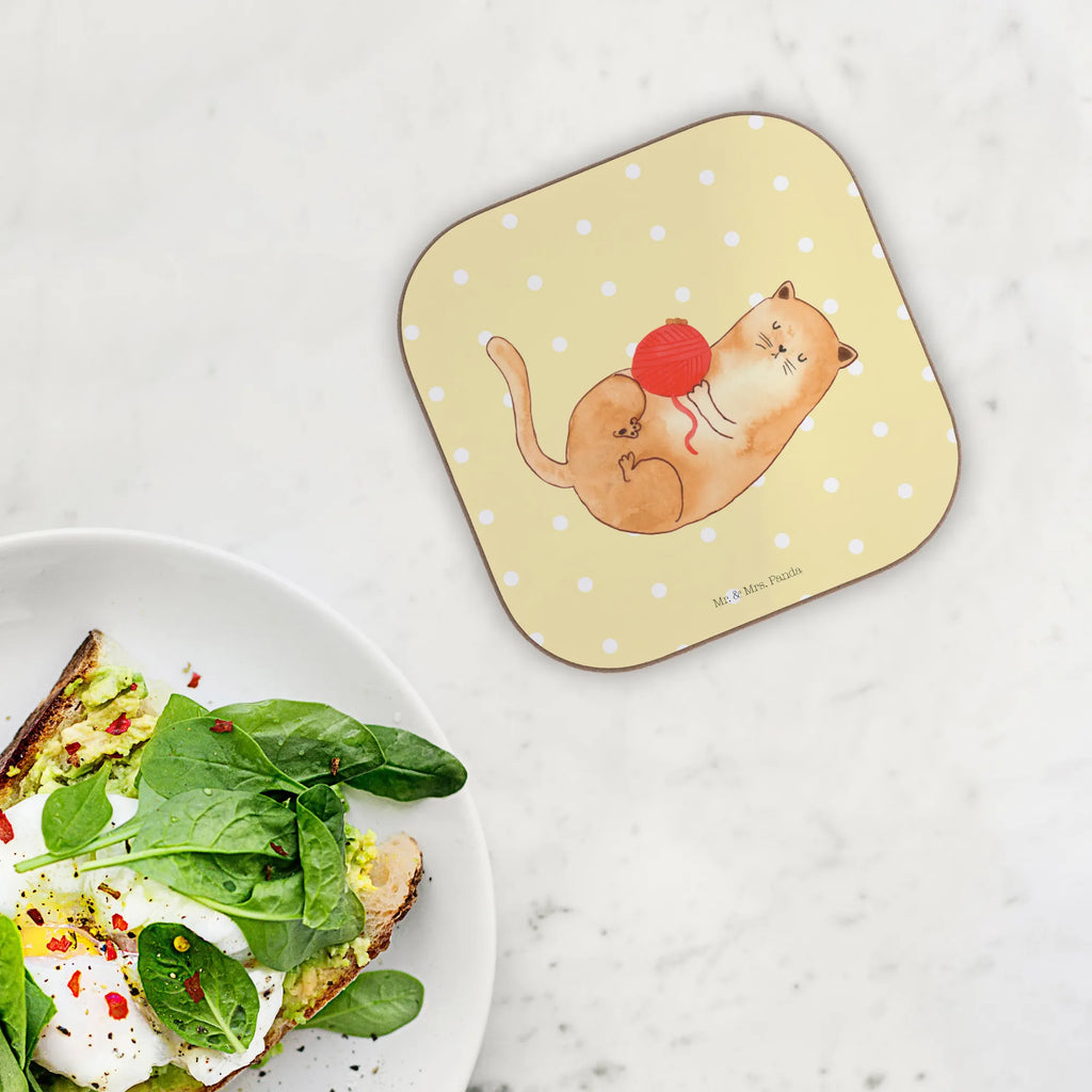 Square coaster Cat Wool Tassenuntersetzer, Becheruntersetzer, Getränkeuntersetzer, Untersetzer, Coaster, grill untersetzer, Quadratischer Untersetzer, gläseruntersetzer, Untersetzer Quadratisch, weinuntersetzer, esstisch untersetzer, bar untersetzer, Tischuntersetzer, garten untersetzer, deko untersetzer, unterleger, Baruntersetzer, Teeuntersetzer, Holzuntersetzer, Tischschoner, weinflaschenuntersetzer, Tassen Untersetzer, hartfaseruntersetzer, Untersetzer Glas, Design Untersetzer, party untersetzer, Untersetzer Tee, Untersetzer Tasse, Untersetzer für Gläser, Untersetzer Gläser, bieruntersetzer, eckiger untersetzer, schutzuntersetzer, Untersetzer Kaffee, Glasuntersetzer, hartfaser untersetzer, Flaschenuntersetzer, Kaffeeuntersetzer, weinglasuntersetzer, Katzenmotiv, Katzenfan, Katzendeko, Katzenfreund, Katzenliebhaber, Katzenprodukte, Katzenartikel, Katzenaccessoires, Katzensouvenirs, Katzenliebhaberprodukte, Katzenmotive, Katze, Spielen, Mietze, Verspielt, Katzenbesitzerin, Wollknäuel, Cats, Cat, Kater, Haustier, Katzenhalter, Spiel, Katzen, Wolle