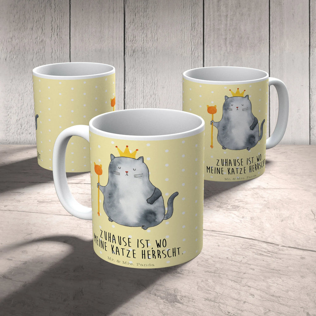 Mug Cat king Keramiktasse, Geschenktasse, Kaffeetasse, Bürotasse, Tasse mit Zitaten, Tasse mit Motiven, Porzellantasse, Teetasse, Tasse, Katze, Katzenmotiv, Katzenfan, Katzendeko, Katzenfreund, Katzenliebhaber, Katzenprodukte, Katzenartikel, Katzenaccessoires, Katzensouvenirs, Katzenliebhaberprodukte, Katzenmotive, Mietzhaus, Mietze, Katzenbesitzerin, Königin, Familie, Queen, Kater, Cats, Umzug, erste eigenen Wohnung, Katzenhalter, Wohnung, Haustier, Einzug, König, Cat, Katzen