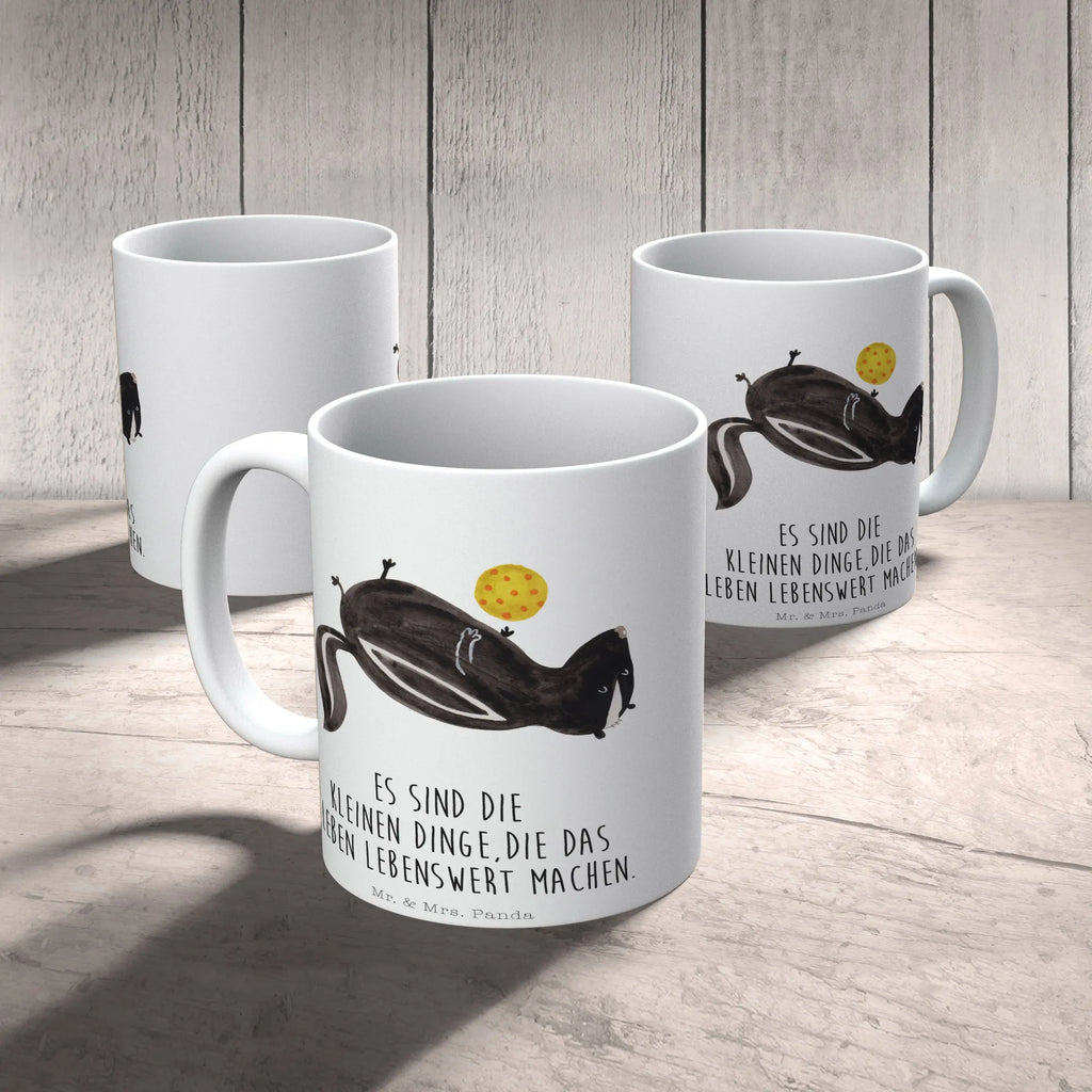 Mug skunk ball Mug, design tasse, Keramiktasse, Henkeltasse, kaffeebecher keramik, Tasse, kaffeetasse bedruckt, Kaffeetasse, tasse für kaffee, Keramikbecher, Tasse mit Motiv, kaffeebecher bedruckt, Designtasse, haferl, milchkaffeetasse, Bürotasse, tasse für büro, hochwertige tasse, Trinktasse, Teepott, Bürobecher, Frühstückstasse, Teetasse, Motivtasse, Sprüchetasse, Tasse mit Spruch, Kaffeebecher, Teebecher, heißgetränkebecher, Henkelbecher, Pott, Trinkbecher, Dekotasse, Coffee Mug, Geschenktasse, Becher, Kaffeepott, Bedruckte Tasse, Kakaotasse, schöne tasse, statement tasse, kaffeetasse keramik, Frühstücksbecher, Skunk, Stinktier, Raubtier, Weisheit, Wildtier, Stinki, Stinker, Verspielt