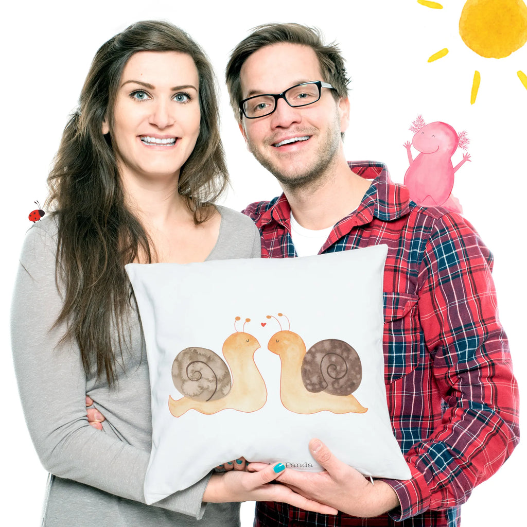 Cushion Snails in love Sofakissen, Zierkissen, Kissenbezüge, Dekokissen Sofa, Kopfkissen, Kissen 40x40, Kissenhülle, Kopfkissen 40x40, Dekokissen 40x40, sitzkissen, Sofakissen 40x40, Motivkissen, sofakissen, Kissen, Couchkissen, Kissenbezug 40x40, Dekokissen, Kissen 40x40 Waschbar, Kissenhülle 40x40, Liebe, Partner, Freund, Freundin, Ehemann, Ehefrau, Heiraten, Verlobung, Heiratsantrag, Liebesgeschenk, Jahrestag, Hocheitstag