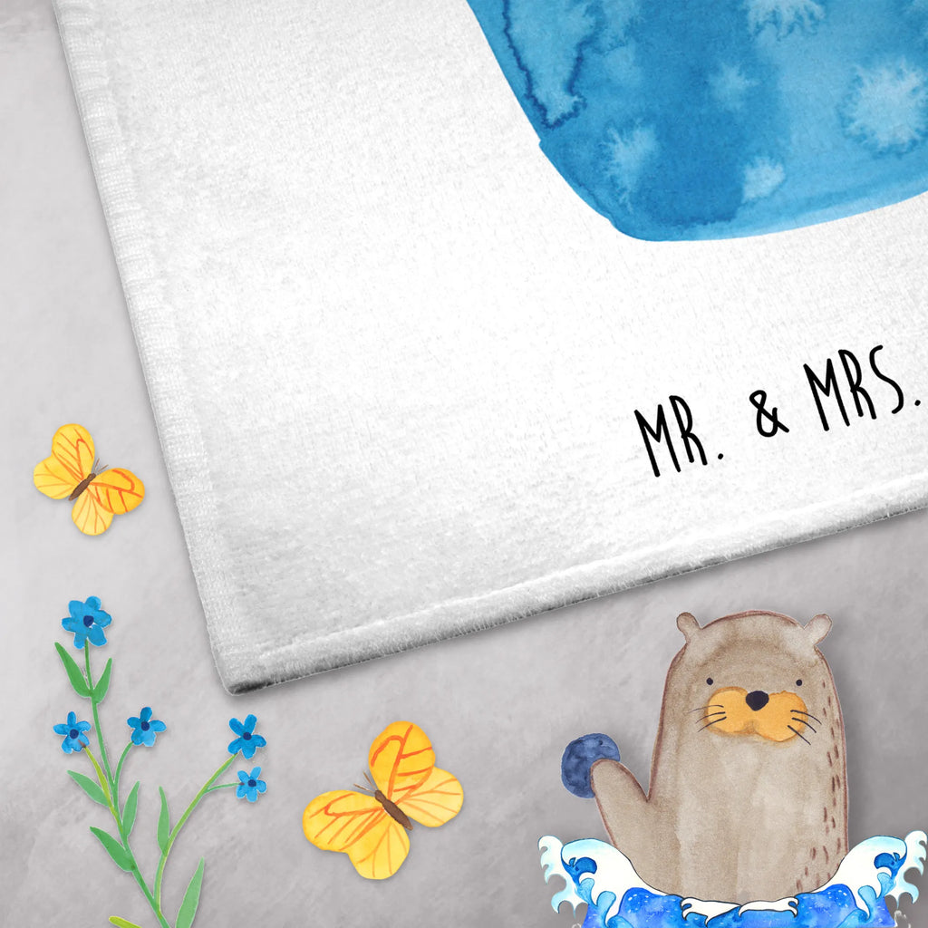 Hand towel cactus Holy big, children, bath towel, baby, Towel, towels, bathroom, cactus, cactuses, plants, cactus plant, small green cactus, sisters, cheeky, brother, girlfriend, child, sister, halo, parents, family, funny