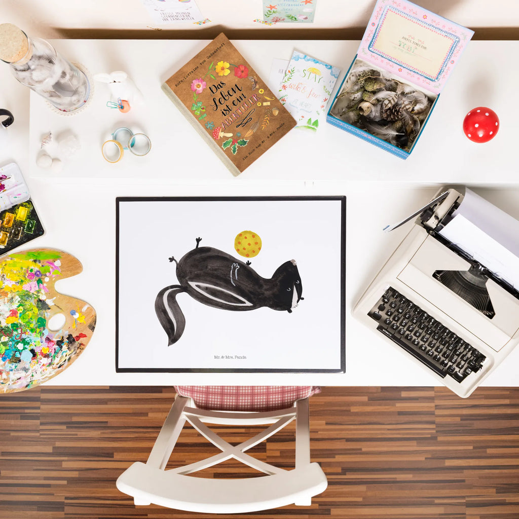 Schreibtischunterlage Stinktier Ball tischauflagen, schreibtischunterlagen, schreibtischmatte, tischmatte, Schreibunterlage, tischauflage, pultunterlage, Tischunterlage, arbeitsmatte, schreibauflage, tischmatten, Schreibtisch Matte, schreibtischauflagen, schreibmatte, Schreibtischauflage, tischpads, schreibauflagen, Schreibtisch Unterlagen, arbeitsunterlage, tischpad, schreibtischunterlage, Stinktier, Skunk, Wildtier, Stinki, Weisheit, Raubtier, Stinker, Verspielt