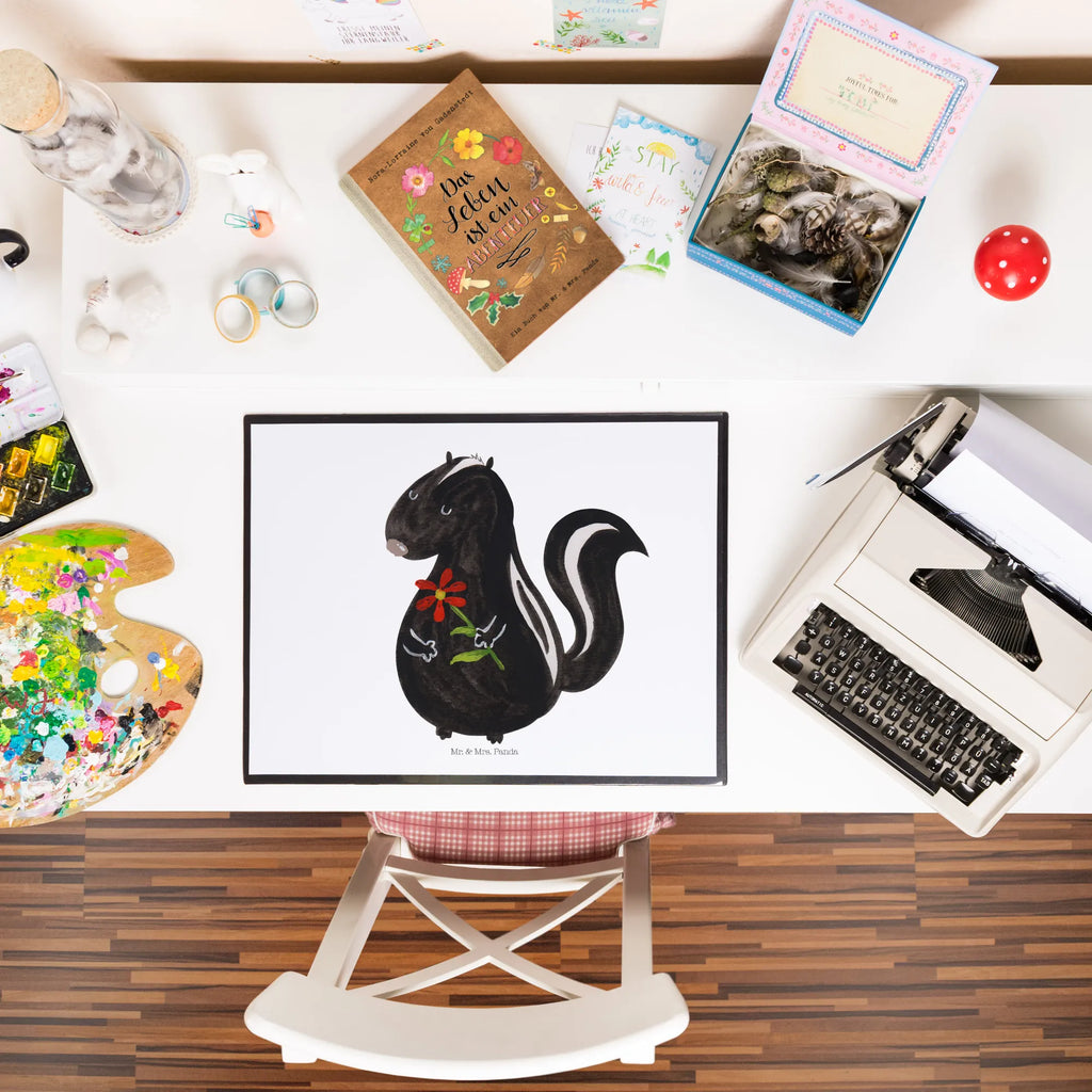 Desk pad skunk flower office, underlay, Desk pad, girl, desk, children, Skunk, dreams, skunk, stinker, daydreamer, dreamy, wild animal, predator, stink