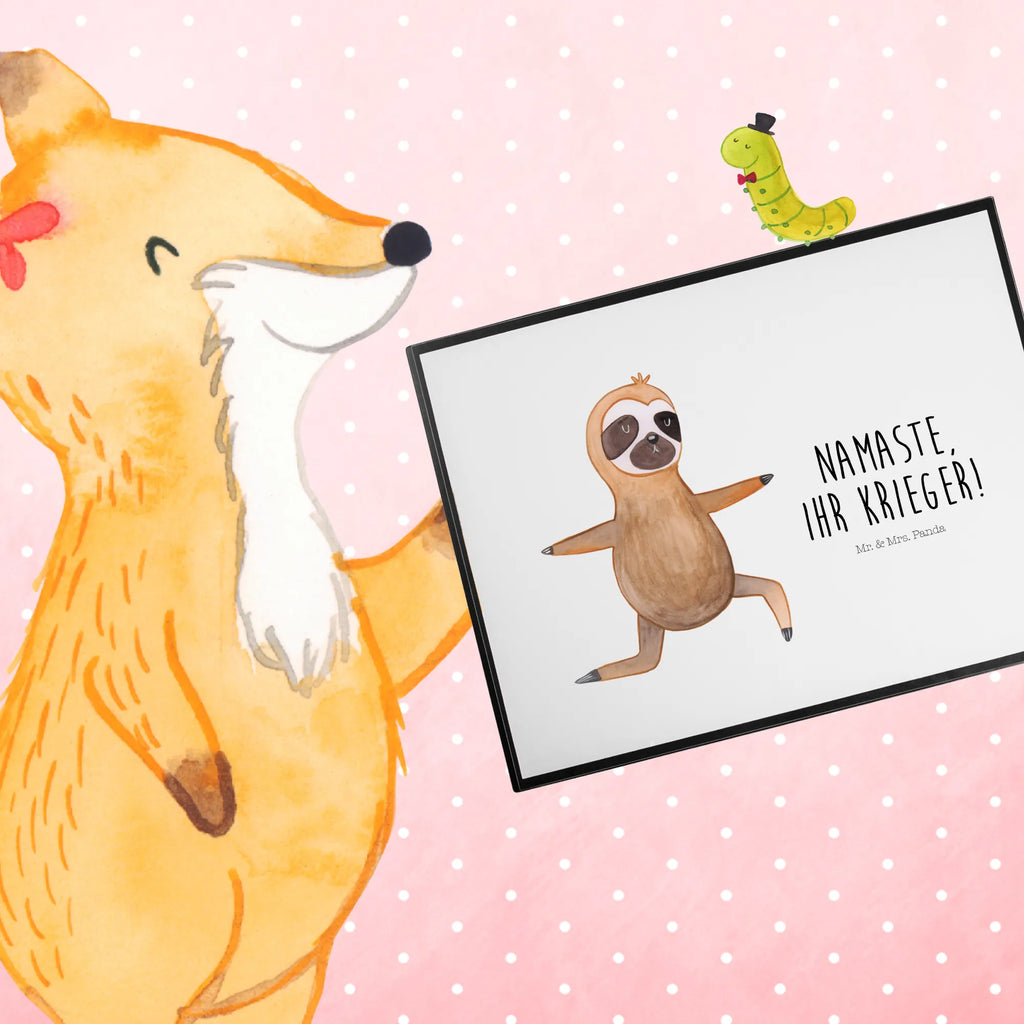 Schreibtischunterlage Faultier  Yoga Schreibtischunterlage Groß, Schreibtisch Unterlagen, Schreibtischauflage, Schreibunterlage, Bürobedarf, Büroartikel, Schreibwaren, Faultier, Faultier Geschenk, Faultier Deko, Faultiere, Entspannung, faul, Yoga, Atmung, Gelassenheit, Meditation, Lieblingstier, Namaste, Krieger, Yogaübungen