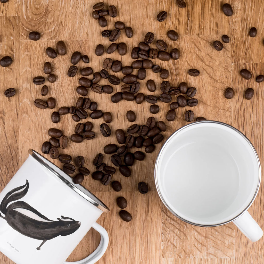 Enamel camping mug skunk yoga Emailletasse, Emaille Becher, wanderbecher, Campingtasse, blechbecher, becher emaille, Kaffeebecher, Emaille Tasse, Teetasse, Tasse Emaille, Becher, Kaffeetasse, Campingbecher, Pott, metallbecher, Blechtasse, Metalltasse, wandertasse, reisetasse, Tasse, Trinkbecher, emaillebecher, Teebecher, Reisebecher, Stinktier, Skunk, Lebe, Liebe, Stinker, Yoga, Wildtier, Stinki, Namaste, Raubtier, Lache