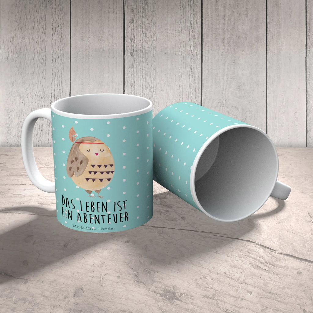 Tasse Eule Federschmuck Henkeltasse, kaffeetasse bedruckt, milchkaffeetasse, Teepott, Kaffeepott, Teebecher, statement tasse, tasse für kaffee, Dekotasse, Keramiktasse, kaffeetasse keramik, haferl, Geschenktasse, Bürotasse, Sprüchetasse, design tasse, Kaffeebecher, Mug, Teetasse, Becher, Trinkbecher, Designtasse, Motivtasse, Henkelbecher, tasse für büro, Tasse mit Spruch, heißgetränkebecher, Frühstücksbecher, Bedruckte Tasse, kaffeebecher bedruckt, Keramikbecher, Tasse, Frühstückstasse, Kaffeetasse, Coffee Mug, Bürobecher, hochwertige tasse, Kakaotasse, Trinktasse, kaffeebecher keramik, Tasse mit Motiv, Pott, schöne tasse, Eule, Federschmuck, Dekoration, Owl, Das Leben Ist Ein Abenteuer, Reisespruch, Eule Deko