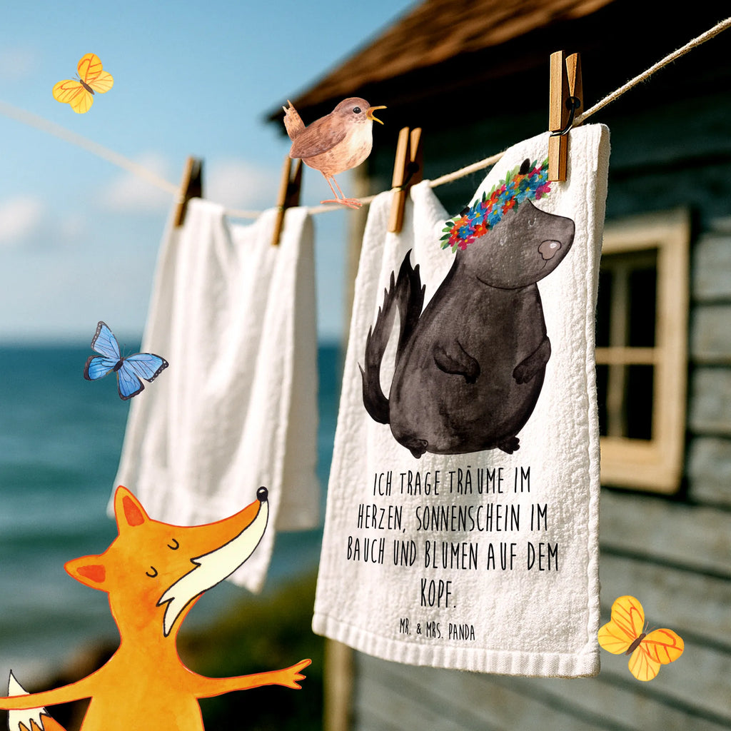 Hand towel skunk Girl Handtuch Geschenk 50x100, Nachhaltiges Handtuch 50x100, Handtuch Für Reise 50x100, Handtuch Set 50x100, Waschbares Handtuch 50x100, Pflegeleichtes Handtuch 50x100, Mikrofaser Handtuch 50x100, Weißes Handtuch 50x100, Handtuch Mit Muster 50x100, Handtuch Aus Baumwolle 50x100, Handtuch Für Gäste-WC 50x100, Saugfähiges Handtuch 50x100, Handtuch Für Alltag 50x100, Weiches Handtuch 50x100, Handtuch Aus Bio Baumwolle, Handtuch Mit Bordüre 50x100, Handtuch 50x100, Mittelgroßes Handtuch, Modernes Handtuch 50x100, Handtuch Größe 50x100, Hochwertiges Handtuch 50x100, Buntes Handtuch 50x100, Umweltfreundliches Handtuch 50x100, Unifarbenes Handtuch 50x100, Klassisches Handtuch 50x100, Handtuch Für Sport 50x100, Handtuch Für Küche 50x100, Graues Handtuch 50x100, Handtuch Für Badezimmer 50x100, Baumwollhandtuch 50x100, Stinktier, Skunk, Namaste, Raubtier, Wildtier, Stinki, Yoga, Stinker