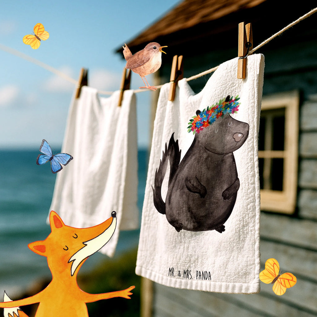 Hand towel skunk Girl Handtuch Geschenk 50x100, Nachhaltiges Handtuch 50x100, Handtuch Für Reise 50x100, Handtuch Set 50x100, Waschbares Handtuch 50x100, Pflegeleichtes Handtuch 50x100, Mikrofaser Handtuch 50x100, Weißes Handtuch 50x100, Handtuch Mit Muster 50x100, Handtuch Aus Baumwolle 50x100, Handtuch Für Gäste-WC 50x100, Saugfähiges Handtuch 50x100, Handtuch Für Alltag 50x100, Weiches Handtuch 50x100, Handtuch Aus Bio Baumwolle, Handtuch Mit Bordüre 50x100, Handtuch 50x100, Mittelgroßes Handtuch, Modernes Handtuch 50x100, Handtuch Größe 50x100, Hochwertiges Handtuch 50x100, Buntes Handtuch 50x100, Umweltfreundliches Handtuch 50x100, Unifarbenes Handtuch 50x100, Klassisches Handtuch 50x100, Handtuch Für Sport 50x100, Handtuch Für Küche 50x100, Graues Handtuch 50x100, Handtuch Für Badezimmer 50x100, Baumwollhandtuch 50x100, Stinktier, Skunk, Namaste, Raubtier, Wildtier, Stinki, Yoga, Stinker