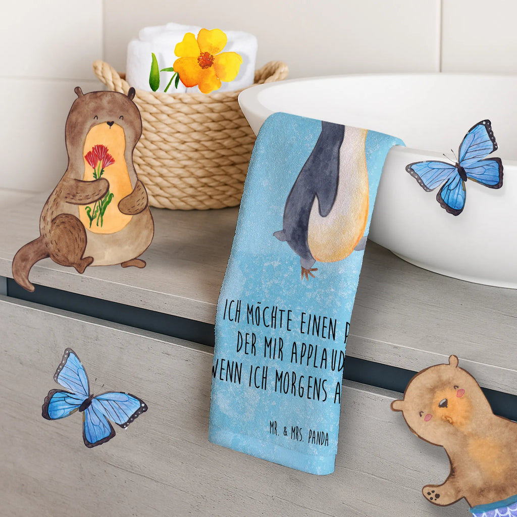 Handtuch Pinguin marschieren Nachhaltiges Handtuch 50x100, Buntes Handtuch 50x100, Handtuch Mit Bordüre 50x100, Umweltfreundliches Handtuch 50x100, Waschbares Handtuch 50x100, Graues Handtuch 50x100, Handtuch Für Küche 50x100, Klassisches Handtuch 50x100, Handtuch Für Gäste-WC 50x100, Modernes Handtuch 50x100, Saugfähiges Handtuch 50x100, Handtuch Für Sport 50x100, Handtuch Aus Bio Baumwolle, Pflegeleichtes Handtuch 50x100, Unifarbenes Handtuch 50x100, Weiches Handtuch 50x100, Hochwertiges Handtuch 50x100, Handtuch Mit Muster 50x100, Handtuch Für Reise 50x100, Handtuch Geschenk 50x100, Handtuch Aus Baumwolle 50x100, Weißes Handtuch 50x100, Mikrofaser Handtuch 50x100, Handtuch 50x100, Baumwollhandtuch 50x100, Handtuch Für Alltag 50x100, Mittelgroßes Handtuch, Handtuch Set 50x100, Handtuch Für Badezimmer 50x100, Handtuch Größe 50x100, Pinguin, Frühaufsteher, Langschläfer, Schwester, Familie, Bruder, Pinguine