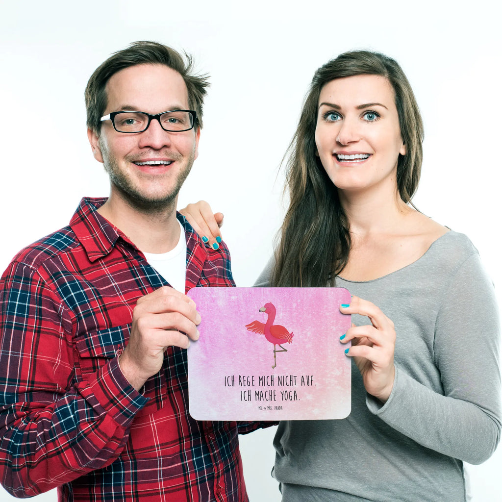 Podkładka pod mysz Flamingo joga Mauspad, Einzigartiges Mauspad, Computer zubehör, Mousepad, Arbeitszimmer, Mausunterlage, Büroausstattung, Mauspad Büro, PC Zubehör, Designer Mauspad, Flamingo, Yoga-Übung, Entspannung, Vogel, Achtsamkeit, Aufregen, Yoga, Tiefenentspannung, Namaste, Ärger