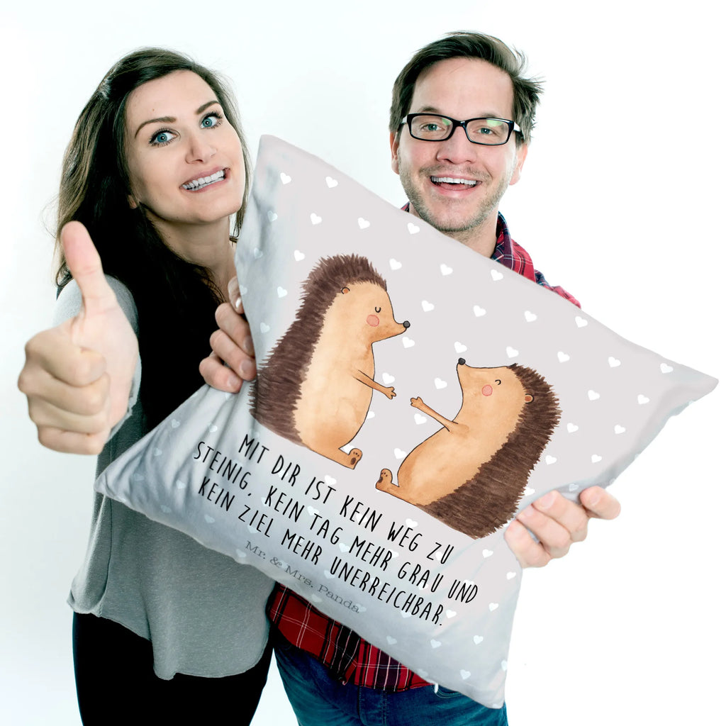 40x40 Kissen Igel Liebe Mikrofaser Kissen, Kissen 40x40, microfaser kopfkissen, Polsterkissen, Couchkissen, Kopfkissen 40x40, sofa kissen, wohnzimmer kissen, Kissen, deko kissen, kuschel kissen, Motivkissen, Dekokissen, couch kissen, Dekokissen 40x40, Sofakissen 40x40, kissen für sofa, couchkissen 40x40, kissen mikrofaser, kissen 40 x 40, kissen für couch, Kuschelkissen, microfaser sofakissen, Dekokissen Sofa, microfaser dekokissen, wurfkissen, zierkissen 40x40, 40 X 40 Kissen, microfaser zierkissen, 40x40 kissen, Sofakissen, Kopfkissen, Zierkissen, zier kissen, kuschelkissen 40x40, Freund, Liebe, Liebesgeschenk, Jahrestag, Verlobung, Partner, Ehemann, Ehefrau, Heiraten, Heiratsantrag, Hocheitstag, Freundin, Hochzeitstag, Geschenk, Verheiratet, Verliebt, Verlobt, Liebesbeweis, Igel, Hochzeit