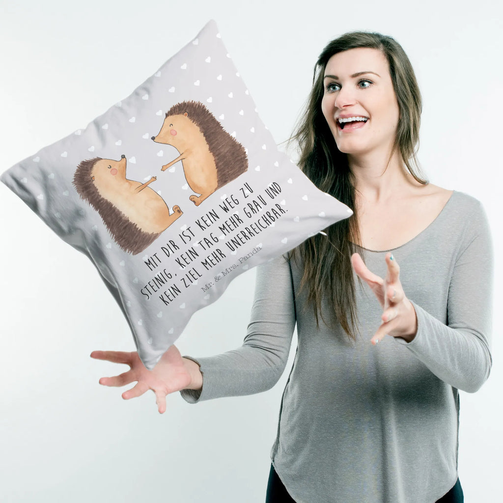 40x40 Kissen Igel Liebe Mikrofaser Kissen, Kissen 40x40, microfaser kopfkissen, Polsterkissen, Couchkissen, Kopfkissen 40x40, sofa kissen, wohnzimmer kissen, Kissen, deko kissen, kuschel kissen, Motivkissen, Dekokissen, couch kissen, Dekokissen 40x40, Sofakissen 40x40, kissen für sofa, couchkissen 40x40, kissen mikrofaser, kissen 40 x 40, kissen für couch, Kuschelkissen, microfaser sofakissen, Dekokissen Sofa, microfaser dekokissen, wurfkissen, zierkissen 40x40, 40 X 40 Kissen, microfaser zierkissen, 40x40 kissen, Sofakissen, Kopfkissen, Zierkissen, zier kissen, kuschelkissen 40x40, Freund, Liebe, Liebesgeschenk, Jahrestag, Verlobung, Partner, Ehemann, Ehefrau, Heiraten, Heiratsantrag, Hocheitstag, Freundin, Hochzeitstag, Geschenk, Verheiratet, Verliebt, Verlobt, Liebesbeweis, Igel, Hochzeit
