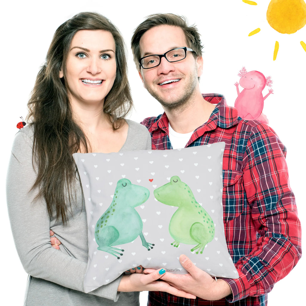 Cushion Frogs in love Sofakissen, Kissenbezug 40x40, Couchkissen, sitzkissen, Kissenbezüge, Kissenhülle 40x40, sofakissen, Dekokissen, Zierkissen, Kissen 40x40, Kissen 40x40 Waschbar, Dekokissen Sofa, Sofakissen 40x40, Kissenhülle, Kopfkissen 40x40, Kopfkissen, Dekokissen 40x40, Motivkissen, Kissen, Liebe, Partner, Freund, Freundin, Ehemann, Ehefrau, Heiraten, Verlobung, Heiratsantrag, Liebesgeschenk, Jahrestag, Hocheitstag, Froschkönig, Frosch, Geschenk Hochzeit, Geschenk Freundin, Hochzeitstag, Verliebt, Geschenk Freund, Verheiratet, Fröschchen, Liebesbeweis, Verlobt, Frösche