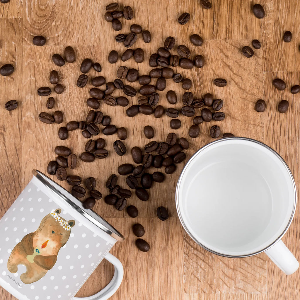 Enamel camping mug bear communion Teebecher, Emailletasse, Tasse, emaillebecher, Trinkbecher, Metalltasse, becher emaille, Pott, metallbecher, Becher, Kaffeetasse, blechbecher, Tasse Emaille, Emaille Tasse, Campingtasse, Teetasse, Kaffeebecher, Emaille Becher, Reisebecher, wandertasse, wanderbecher, Campingbecher, reisetasse, Blechtasse, Teddy, Bär, Teddybär, Katholisch, Gottes Segen, Kommunion, Taufkerze