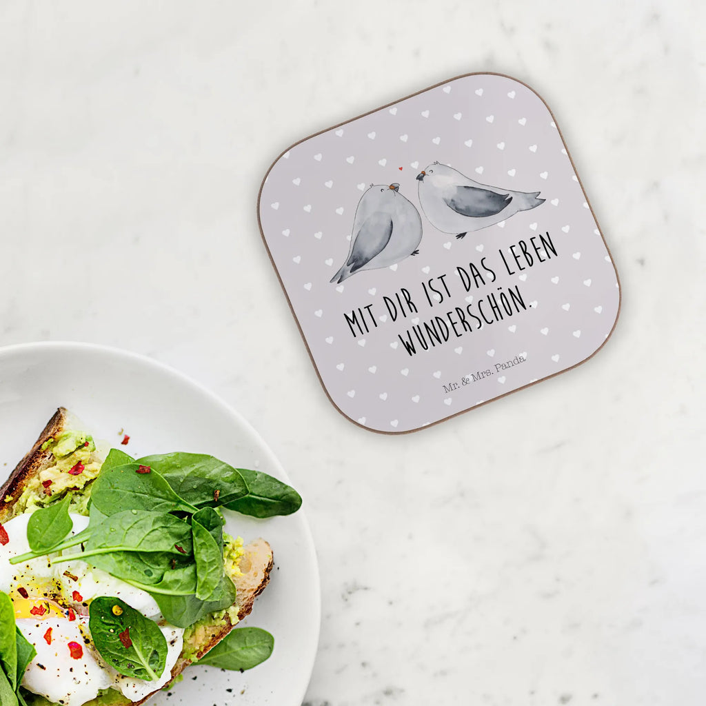 Podkładka Gołębia miłość Getränkeuntersetzer, Bierdeckel, Untersetzer Holz, Untersetzer Gläser, Untersetzer Design, Untersetzer für Gläser, Glasuntersetzer, Tassen Untersetzer, Untersetzer, Untersetzer aus Holz, Korkuntersetzer, Holzuntersetzer, Liebe, Partner, Freund, Freundin, Ehemann, Ehefrau, Heiraten, Verlobung, Heiratsantrag, Liebesgeschenk, Jahrestag, Hocheitstag, Turteltauben, Tauben, Hochzeitstag, Verheiratet, Verlobt, Geschenk Hochzeit, Geschenk Freundin, Verliebt, Liebesbeweis, Turteltäubchen, Geschenk Freund