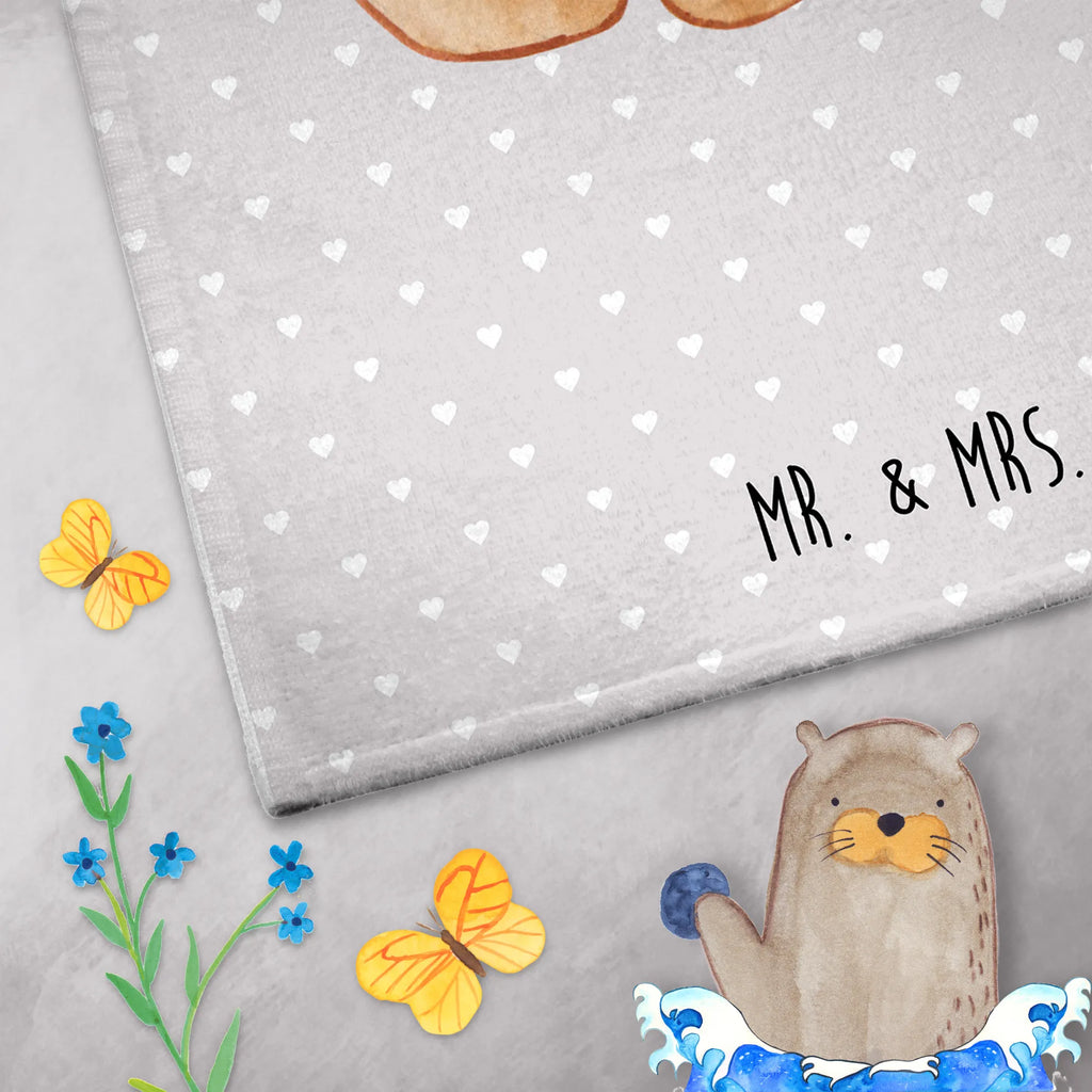 Gästehandtuch Bären Liebe Handtuch Für Sport 50x100, Baumwollhandtuch 50x100, Mittelgroßes Handtuch, Umweltfreundliches Handtuch 50x100, Hochwertiges Handtuch 50x100, Handtuch Aus Bio Baumwolle, Weißes Handtuch 50x100, Handtuch Für Gäste-WC 50x100, Handtuch Aus Baumwolle 50x100, Pflegeleichtes Handtuch 50x100, Handtuch Mit Bordüre 50x100, Buntes Handtuch 50x100, Handtuch Für Reise 50x100, Handtuch Für Küche 50x100, Nachhaltiges Handtuch 50x100, Handtuch Für Alltag 50x100, Handtuch Set 50x100, Handtuch Für Badezimmer 50x100, Handtuch Größe 50x100, Modernes Handtuch 50x100, Saugfähiges Handtuch 50x100, Mikrofaser Handtuch 50x100, Graues Handtuch 50x100, Klassisches Handtuch 50x100, Unifarbenes Handtuch 50x100, Weiches Handtuch 50x100, Handtuch 50x100, Handtuch Mit Muster 50x100, Handtuch Geschenk 50x100, Waschbares Handtuch 50x100, Liebe, Partner, Freund, Freundin, Ehemann, Ehefrau, Heiraten, Verlobung, Heiratsantrag, Liebesgeschenk, Jahrestag, Hocheitstag, Verheiratet, Verliebt, Geschenk Freund, Geschenk Hochzeit, Verlobt, Hochzeitstag, Bären, Geschenk Freundin, Bärchen, Bär, Liebesbeweis