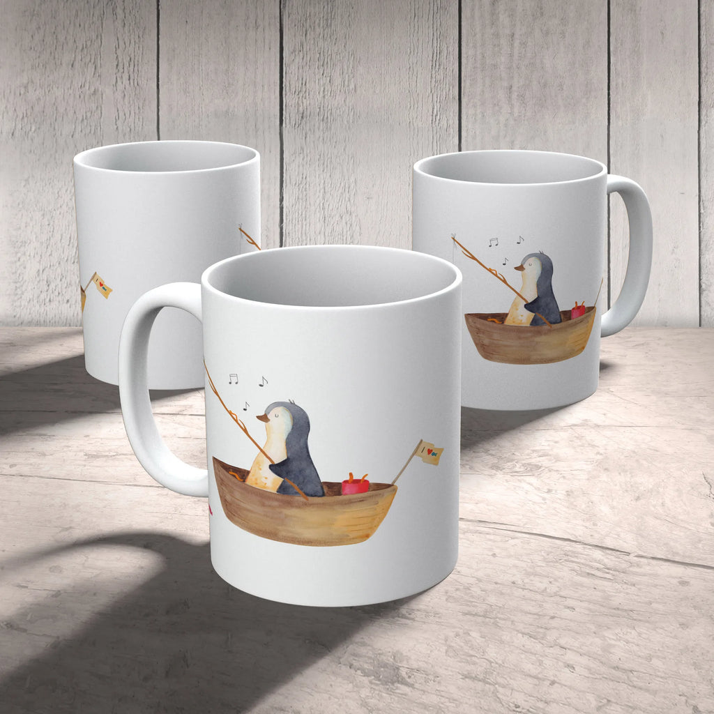 Mug Penguin fishing boat Sprüchetasse, Bürobecher, Frühstückstasse, tasse für büro, heißgetränkebecher, Kaffeepott, Coffee Mug, design tasse, Teebecher, Teetasse, Geschenktasse, haferl, Trinktasse, tasse für kaffee, kaffeebecher bedruckt, Kaffeetasse, Tasse mit Spruch, Becher, Keramikbecher, Kaffeebecher, kaffeetasse keramik, Mug, statement tasse, Tasse, Teepott, Dekotasse, Kakaotasse, kaffeetasse bedruckt, Henkelbecher, Motivtasse, Henkeltasse, Keramiktasse, Tasse mit Motiv, kaffeebecher keramik, Trinkbecher, Bürotasse, Bedruckte Tasse, milchkaffeetasse, hochwertige tasse, Frühstücksbecher, Designtasse, schöne tasse, Pott, Pinguin, Angeln, Motivation, Scheidung, Geschenkidee Liebeskummer, Genießen, Lebenslust, Neustart, Pinguine, Trennung, Boot, Neuanfang, Angelboot, Leben