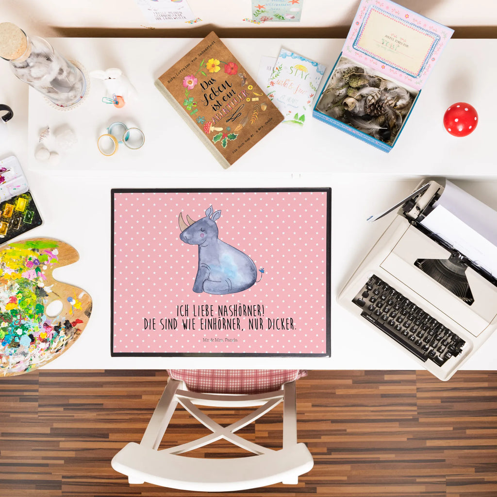 Schreibtischunterlage Einhorn Nashorn Tischunterlage, arbeitsmatte, tischauflagen, schreibtischauflagen, tischpads, Schreibtisch Unterlagen, tischpad, pultunterlage, schreibauflage, schreibmatte, tischmatte, tischmatten, schreibauflagen, schreibtischunterlage, schreibtischunterlagen, schreibtischmatte, Schreibunterlage, arbeitsunterlage, Schreibtischauflage, Schreibtisch Matte, tischauflage, Unicorn, Einhorn, Einhörner, Einhorn Deko, Zoo, Glitzer, Nashorn, Witzig, Nashörner, Regenbogen, Lustig, Erwachsenwerden, Einhornpower