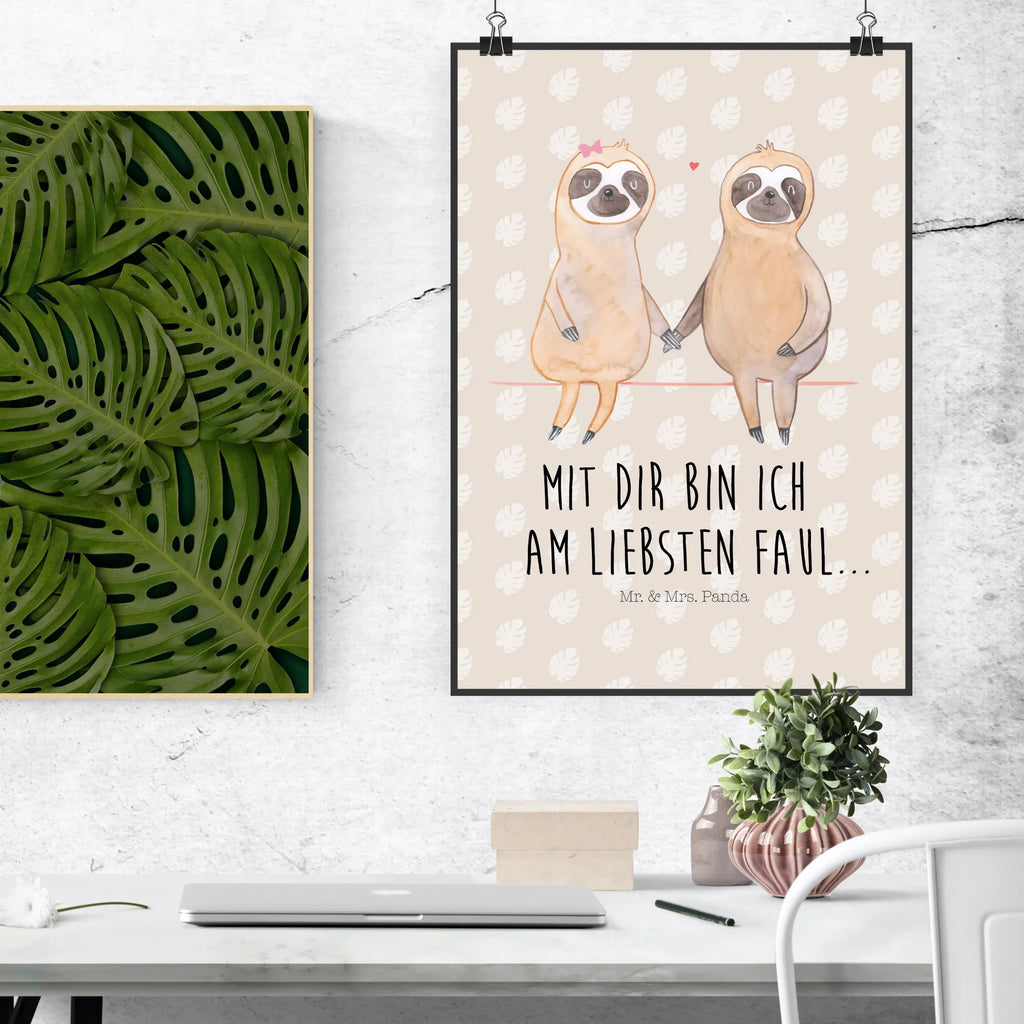 Poster sloth pair Bild, Posterdruck, Wanddeko Bild, kunst für die wand, Wandschmuck, Wandposter, Designposter, kunstposter, wanddeko, Kunstdruck, Plakat, grafikposter, wanddruck, Wandbild, Wanddekoration, Mr. & Mrs. Panda Poster, Deko Bild, kunstdruck poster, wandkunst, Poster, Bild für Wand, drucke, Faultier Deko, Faultier Geschenk, Faultier, Verlobt, Pärchen, Relaxen, Faultierliebe, Langsamkeit, Verliebt, Gemeinsam, Liebespaar, Faultiere, Faultierpärchen, Beziehung, faul, Liebe, Lieblingstier