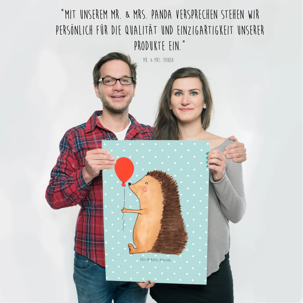 Poster Igel Luftballon kunstdruck poster, wandkunst, kunstposter, grafikposter, Plakat, Posterdruck, wanddeko, Wandschmuck, Mr. & Mrs. Panda Poster, Wandbild, Bild, Wanddeko Bild, Designposter, Poster, Wandposter, Bild für Wand, Deko Bild, drucke, Wanddekoration, Kunstdruck, wanddruck, kunst für die wand, Gute Laune, Tiermotive, Tiere, Lustige Sprüche, Happy Birthday, Geburtstagskind, Geburtstag, Igel, Glückwunsch, Ballon, Herzlichen Glückwunsch