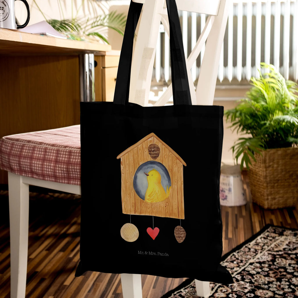 Tragetasche Vogel Haus Badetasche, baumwollbeutel, Shopper, uni tasche, Alltagstasche, Umhängetasche, Tüte, Einkaufstasche, Baumwolltasche, shopping tasche, Tragetasche, tote bag, Beutel, Jutebeutel, Laptoptasche, Schultasche, bedruckte tasche, Schultertasche, unitasche, Tasche, Statementbeutel, Henkeltasche, Einkaufstüte, Einkaufsbeutel, Stofftasche, Beuteltasche, Strandtasche, Leinentasche, Stoffbeutel, Jutetasche, büchertasche, Gute Laune, Tiermotive, Tiere, lustige Sprüche, Castle, Nest, unser Haus, Home sweet home, Vögel, Eigenheim, Familie, Vogelhäuschen, Zuhause, Wohnung, Vogelhaus, Haus, Lieblingsort, Vogel