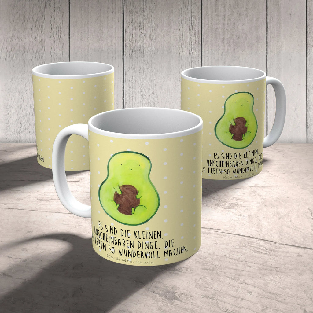 Mug avocado core Kaffeebecher, Tasse, Geschenktasse, Teepott, Sprüchetasse, Bürotasse, Tasse mit Spruch, Teetasse, Teebecher, kaffeetasse keramik, Tasse mit Motiv, Kakaotasse, Mug, Kaffeepott, schöne tasse, Coffee Mug, kaffeebecher bedruckt, tasse für kaffee, Keramiktasse, design tasse, milchkaffeetasse, Pott, Henkeltasse, statement tasse, Becher, hochwertige tasse, kaffeetasse bedruckt, Frühstückstasse, Frühstücksbecher, tasse für büro, Trinktasse, Designtasse, haferl, Trinkbecher, Bürobecher, Bedruckte Tasse, kaffeebecher keramik, Motivtasse, Dekotasse, Kaffeetasse, Keramikbecher, Henkelbecher, heißgetränkebecher, Vegan, Avocado, Veggie, Gesund, Avokado, Pflanze, Avocadokern, Kern, Spruch Leben
