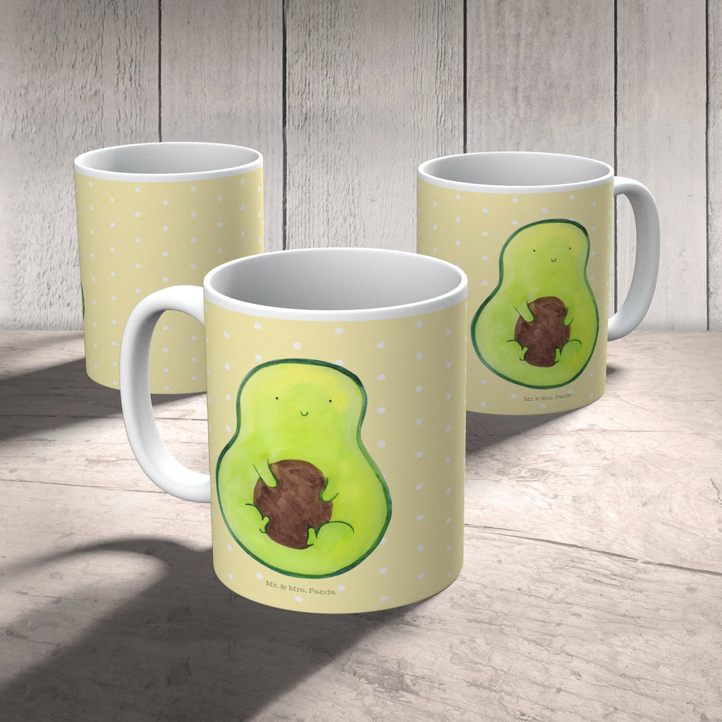 Mug avocado core Kaffeebecher, Tasse, Geschenktasse, Teepott, Sprüchetasse, Bürotasse, Tasse mit Spruch, Teetasse, Teebecher, kaffeetasse keramik, Tasse mit Motiv, Kakaotasse, Mug, Kaffeepott, schöne tasse, Coffee Mug, kaffeebecher bedruckt, tasse für kaffee, Keramiktasse, design tasse, milchkaffeetasse, Pott, Henkeltasse, statement tasse, Becher, hochwertige tasse, kaffeetasse bedruckt, Frühstückstasse, Frühstücksbecher, tasse für büro, Trinktasse, Designtasse, haferl, Trinkbecher, Bürobecher, Bedruckte Tasse, kaffeebecher keramik, Motivtasse, Dekotasse, Kaffeetasse, Keramikbecher, Henkelbecher, heißgetränkebecher, Vegan, Avocado, Veggie, Gesund, Avokado, Pflanze, Avocadokern, Kern, Spruch Leben