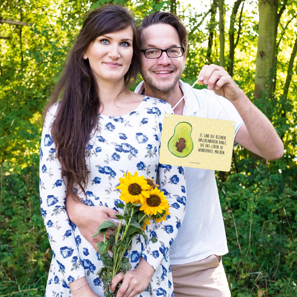 Deko Schild Avocado Kern Dekoschild, Schild Zum Hinstellen, Holzschild, Wandschild, Schild Aus Metall, Deko schild Mit Herz, Spruchschild, Deko Wandtafel, Schild Zum Aufstellen, Lustiges Deko schild, Rustikales Deko schild, Dekoschild Für Badezimmer, Deko schild Modern, Deko schild Für Balkon, Dekoschild Für Flur, Deko schild Mit Lebensweisheit, Shabby Chic Schild, Schild Aus Holz, Dekoschild Klein, Türschild Mit Spruch, Deko schild Mit Spruch, Dekoschild Zum Aufhängen, Dekoschild Für Freunde, Deko Schild, Vintage Schild, Dekoschild Aus Holz, Deko schild Mit Blumenmotiv, Dekos child Für Garten, Wanddeko Schild, Deko schild Für Wohnzimmer, Deko schild Mit Motiv, Dekoschild Für Familie, Deko schild Für Küche, Türschild, Metallschild, Dekoschild Handgemacht, Deko schild Landhausstil, Deko schild Liebevoll Gestaltet, Dekoschild Groß, Dekoschild Geschenk, Avocado, Veggie, Vegan, Gesund, Kern, Avokado, Avocadokern, Spruch Leben, Pflanze