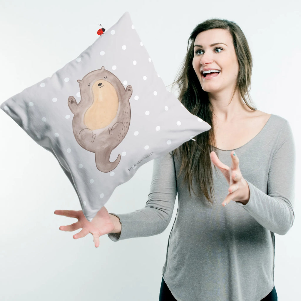 40x40 Kissen Otter Umarmen Sofakissen 40x40, wurfkissen, kuschelkissen 40x40, kuschel kissen, Dekokissen, wohnzimmer kissen, Zierkissen, sofa kissen, Kissen 40x40, kissen mikrofaser, zier kissen, Kopfkissen 40x40, kissen 40 x 40, kissen für couch, kissen für sofa, Dekokissen 40x40, Couchkissen, Dekokissen Sofa, microfaser dekokissen, microfaser zierkissen, microfaser kopfkissen, Kissen, Polsterkissen, Kuschelkissen, Mikrofaser Kissen, Sofakissen, couch kissen, microfaser sofakissen, Motivkissen, 40x40 kissen, 40 X 40 Kissen, zierkissen 40x40, deko kissen, couchkissen 40x40, Kopfkissen, Seeotter, Fischotter, Otter, Otter Seeotter See Otter