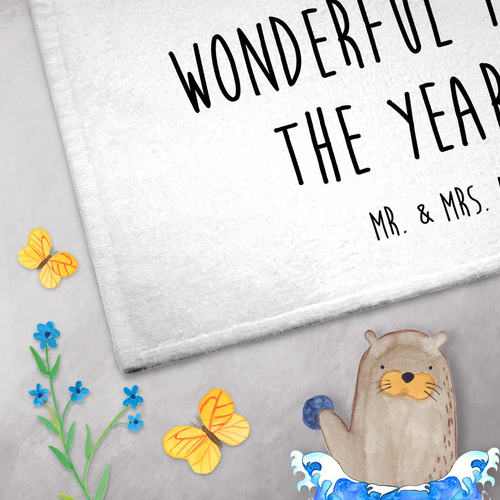 Gästehandtuch Fuchs Sänger Nachhaltiges Handtuch 50x100, Graues Handtuch 50x100, Handtuch Für Gäste-WC 50x100, Handtuch Größe 50x100, Weißes Handtuch 50x100, Hochwertiges Handtuch 50x100, Waschbares Handtuch 50x100, Handtuch Für Reise 50x100, Baumwollhandtuch 50x100, Pflegeleichtes Handtuch 50x100, Handtuch Mit Muster 50x100, Klassisches Handtuch 50x100, Handtuch Für Küche 50x100, Buntes Handtuch 50x100, Handtuch Für Alltag 50x100, Handtuch Mit Bordüre 50x100, Umweltfreundliches Handtuch 50x100, Modernes Handtuch 50x100, Handtuch Aus Bio Baumwolle, Weiches Handtuch 50x100, Handtuch Für Sport 50x100, Handtuch Aus Baumwolle 50x100, Mittelgroßes Handtuch, Handtuch Für Badezimmer 50x100, Unifarbenes Handtuch 50x100, Mikrofaser Handtuch 50x100, Handtuch Geschenk 50x100, Saugfähiges Handtuch 50x100, Handtuch Set 50x100, Handtuch 50x100, Winter, Weihnachten, Weihnachtsdeko, Nikolaus, Advent, Heiligabend, Wintermotiv, Sänger, Geschenk Sänger, Füchse, Weihnachtslieder, Singen, Fuchs