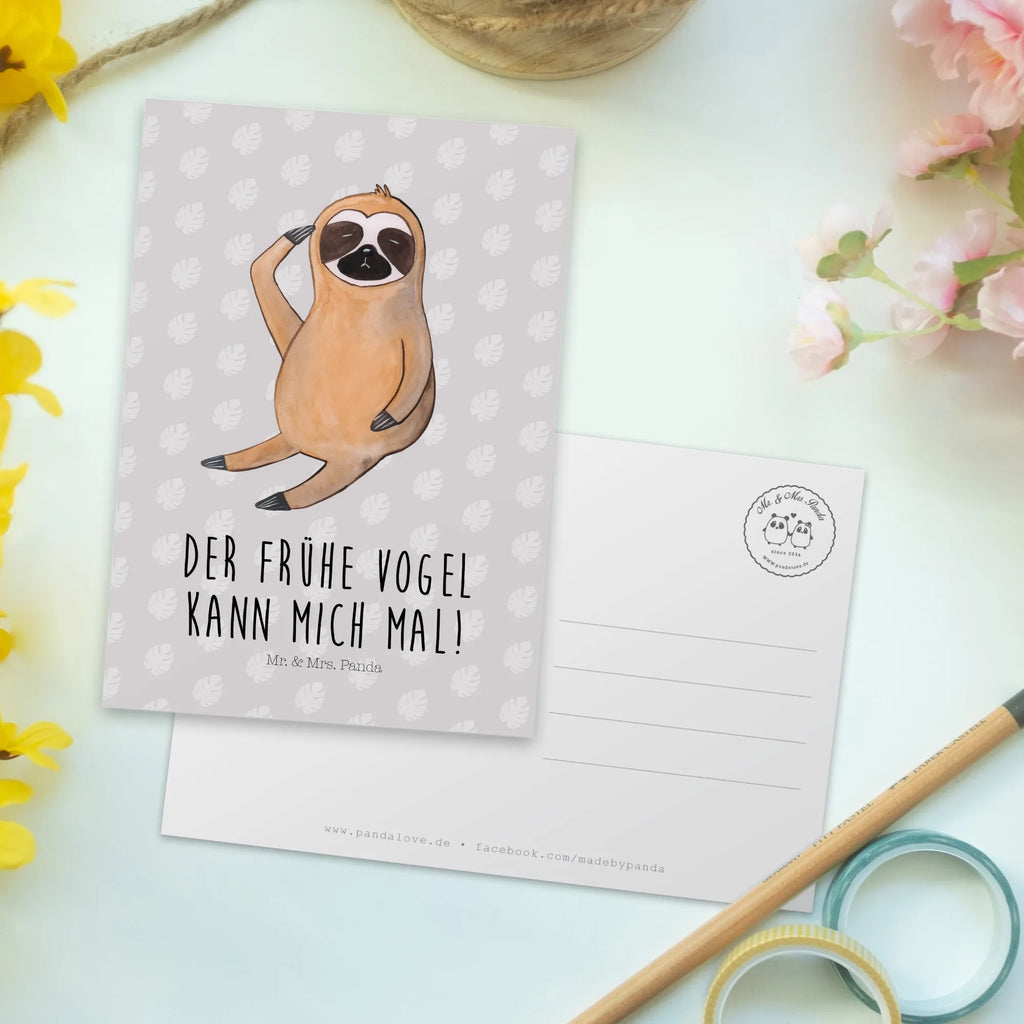 Pocztówka leniwiec ptak spruchkarte, Designkarte, bildkarte, Grußkarte, Motivkarte, Ansichtskarten, einzelkarte, kunstkarte, Ansichtskarte, Postkarten, Kunstkarten, Postkarte, Fotokarte, Faultier Deko, Faultier, Faultier Geschenk, Vogel, Früher Vogel, Der Frühe Vogel, Lieblingstier, Faultierwelt, Faultiere, Spinner, Morgenmuffel, faul, Frühaufsteher