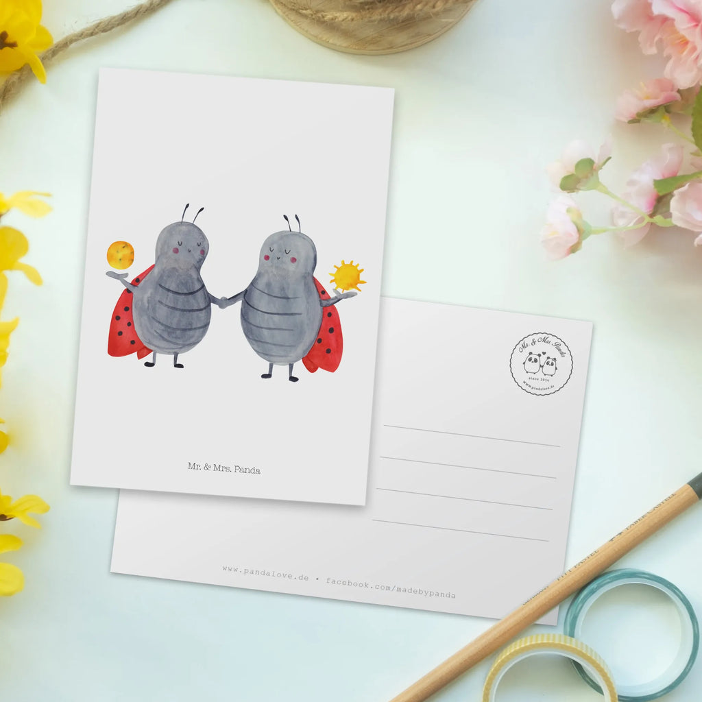 Postkarte Sternzeichen Zwilling Karte, Postkarte, Einladung, Geburtstagskarte, Dankeskarte, Ansichtskarten, Ansichtskarte, Einladung Geburtstag, Grußkarte, Geschenkkarte, Einladungskarte, Einladungskarten Geburtstag, Tierkreiszeichen, Sternzeichen, Horoskop, Astrologie, Aszendent, Glückskäfer, Zwillingsschwester, Marienkäfer, Geburtstag Mai, Geschenk Mai, Zwilling Sternzeichen, Zwilling Geschenk, Geschenk Juni, Zwillingsbruder, Zwillinge