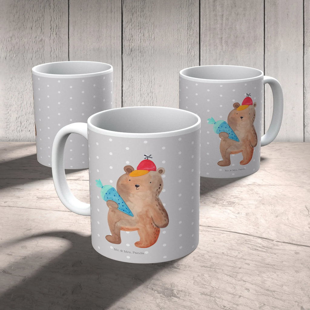 Mug bear School cone Coffee Mug, design tasse, Teepott, haferl, Kakaotasse, tasse für büro, Tasse mit Spruch, Frühstücksbecher, Geschenktasse, Kaffeetasse, Kaffeepott, Sprüchetasse, Designtasse, Mug, Kaffeebecher, Keramiktasse, Teetasse, Bedruckte Tasse, Trinktasse, kaffeetasse bedruckt, Tasse mit Motiv, Bürobecher, schöne tasse, Frühstückstasse, heißgetränkebecher, Pott, kaffeetasse keramik, hochwertige tasse, Henkelbecher, Henkeltasse, Teebecher, Keramikbecher, Dekotasse, kaffeebecher bedruckt, kaffeebecher keramik, tasse für kaffee, Becher, Tasse, Trinkbecher, Motivtasse, statement tasse, milchkaffeetasse, Bürotasse, Bär, Teddy, Teddybär, Schule Geschenk, Grundschule, Schultüte, Einschulung Geschenk, Erster Schultag Geschenk, Schulbeginn, Bär Motiv, Schulanfang