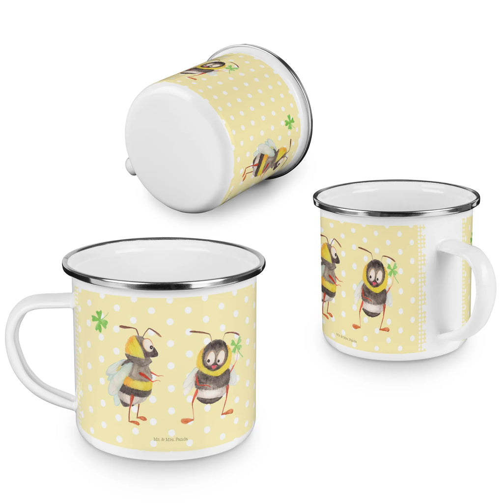 Camping Emaille Tasse Hummeln mit Kleeblatt Outdoor Tasse, Metall Tasse, Blechtasse, Blechtasse Outdoor, Kaffee Blechtasse, Emaille Tasse, Outdoor Becher, Camping Becher Edelstahl, Tasse Emaille, Emaille Tasse Camping, Camping Tasse Metall, Blechtassen, Emailletasse, Edelstahl Trinkbecher, Camping Tassen, Campingbecher, Metalltasse, Emaille Trinkbecher, Metalltasse für Camping, Emaille Campingbecher, Camping Tasse Emaille, Tasse Camping, Campingtasse, Emaille Tassen, Trinkbecher, Camping Tassen Emaille, Emaille Becher, Emaille Becher Camping, Campingtassen, Camping Becher, Tiermotive, Gute Laune, lustige Sprüche, Tiere, Spruch fröhlich, Biene, Hummel, Biene Deko, Spruch positiv, glücklich sein, glücklich werden, Spruch schön